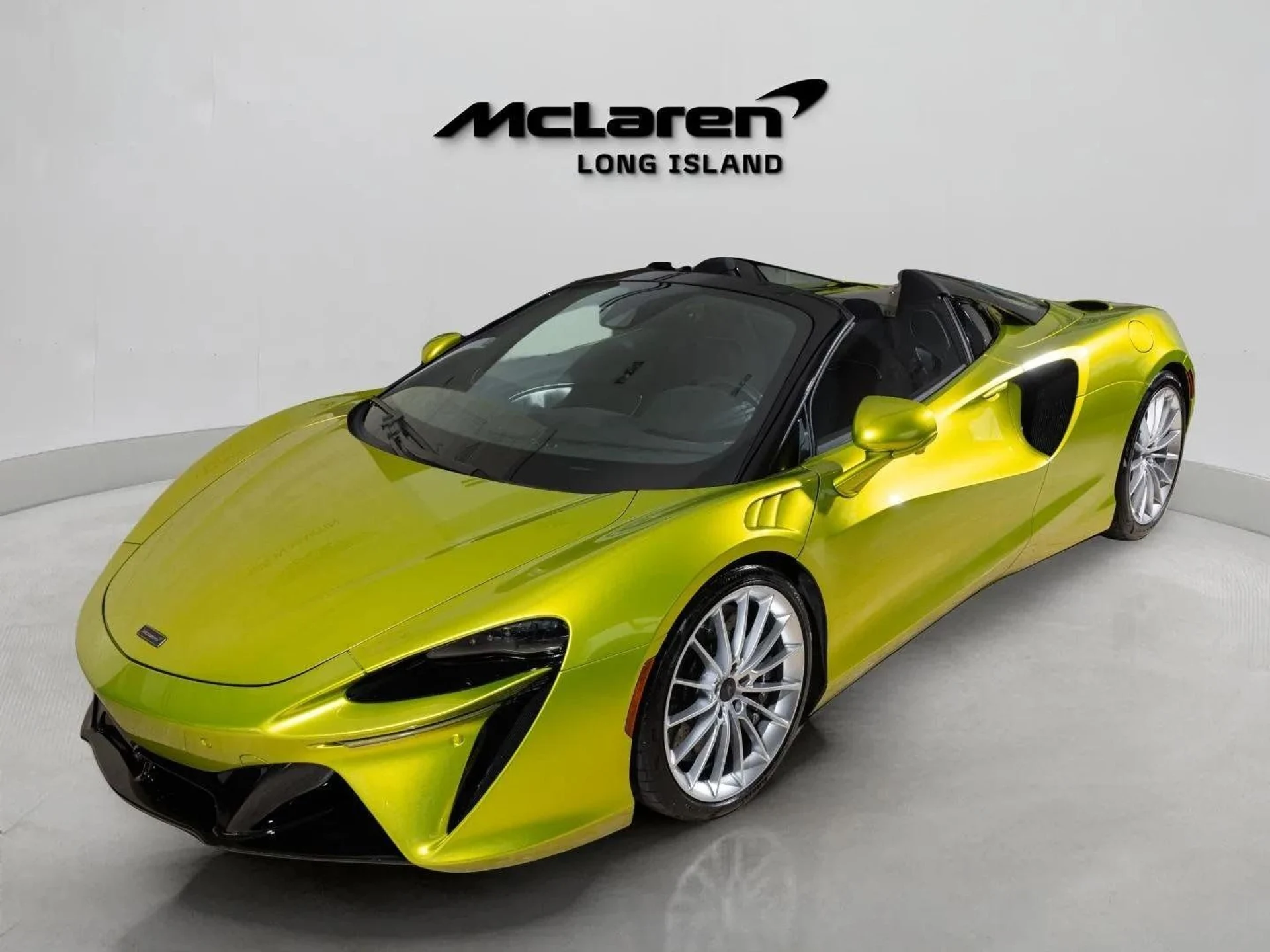 mph035_2819018539_image_36_02907a087d