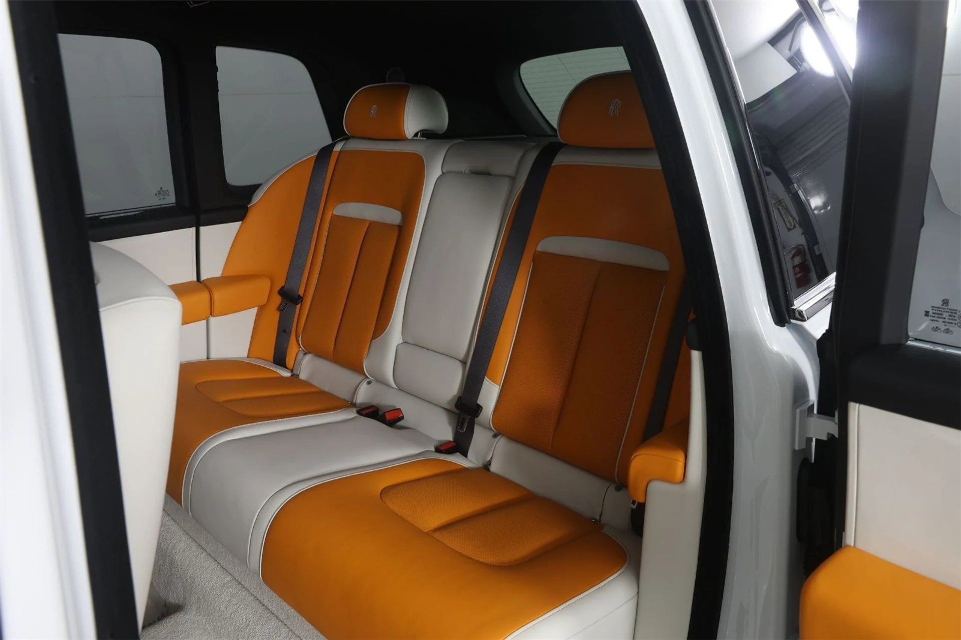 mph035_2819935393_7a094703685264caafcbd108233cfafb_933ac158a5