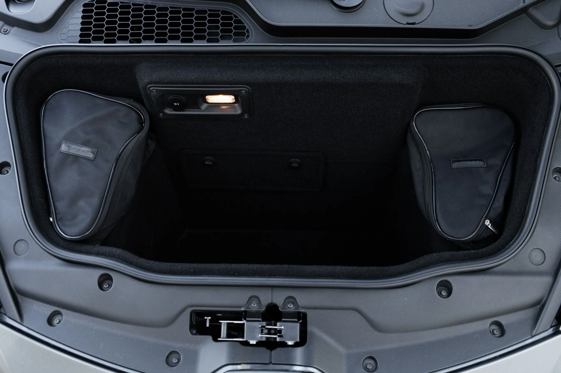 mph035_2824129409_Used_2015_Lamborghini_Huracan_LP_610_4_1775769923_2ff9895bcf