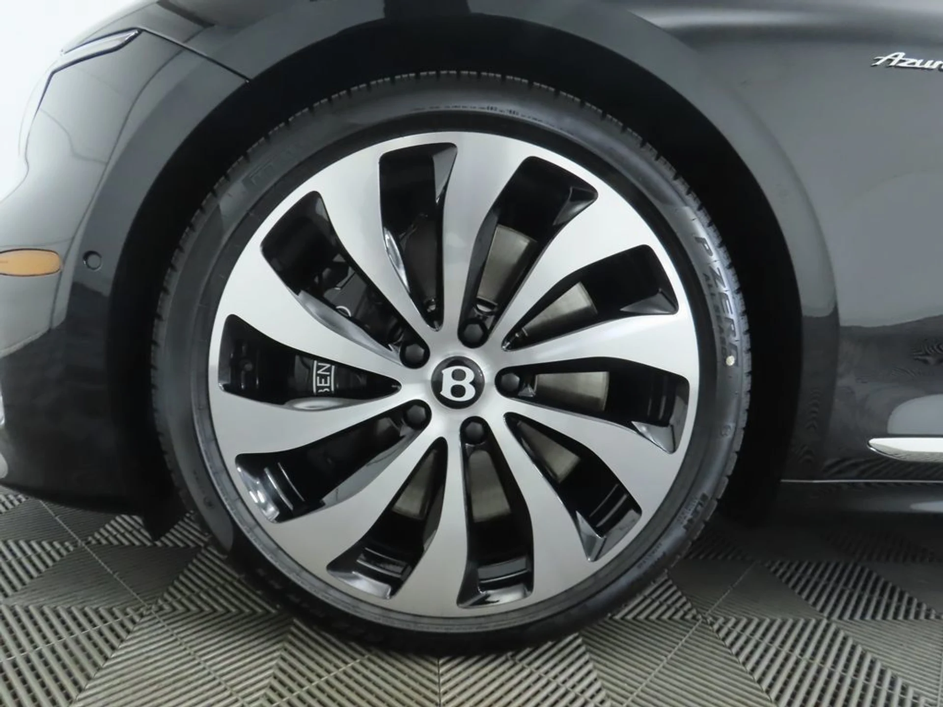 mph035_2826986937_new_2026_bentley_continental_gtc_8119_22975587_36_1024_64f8cbdd32