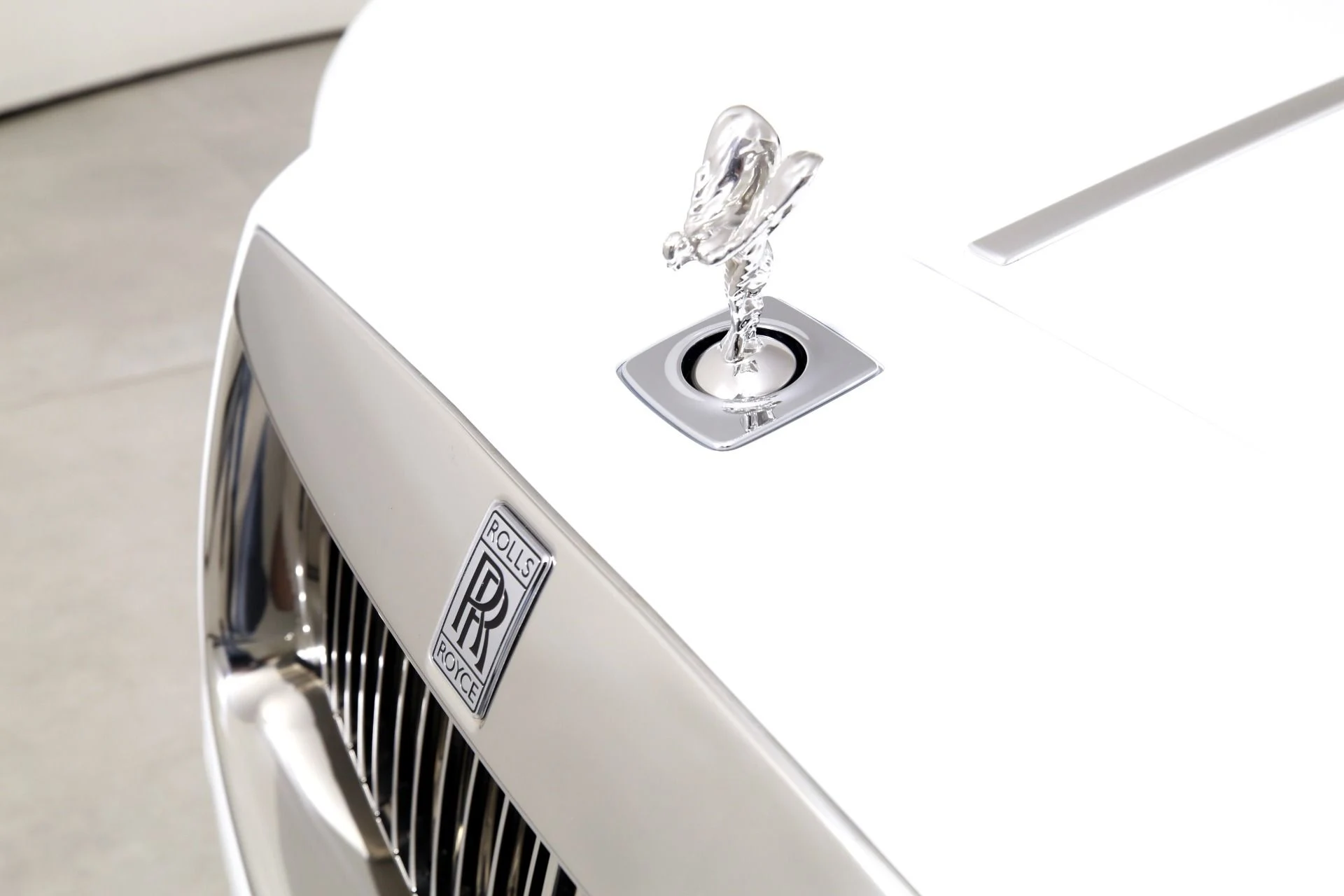 mph035_2827112714_Used_2014_Rolls_Royce_Wraith_1778858283_dcab2aefc4