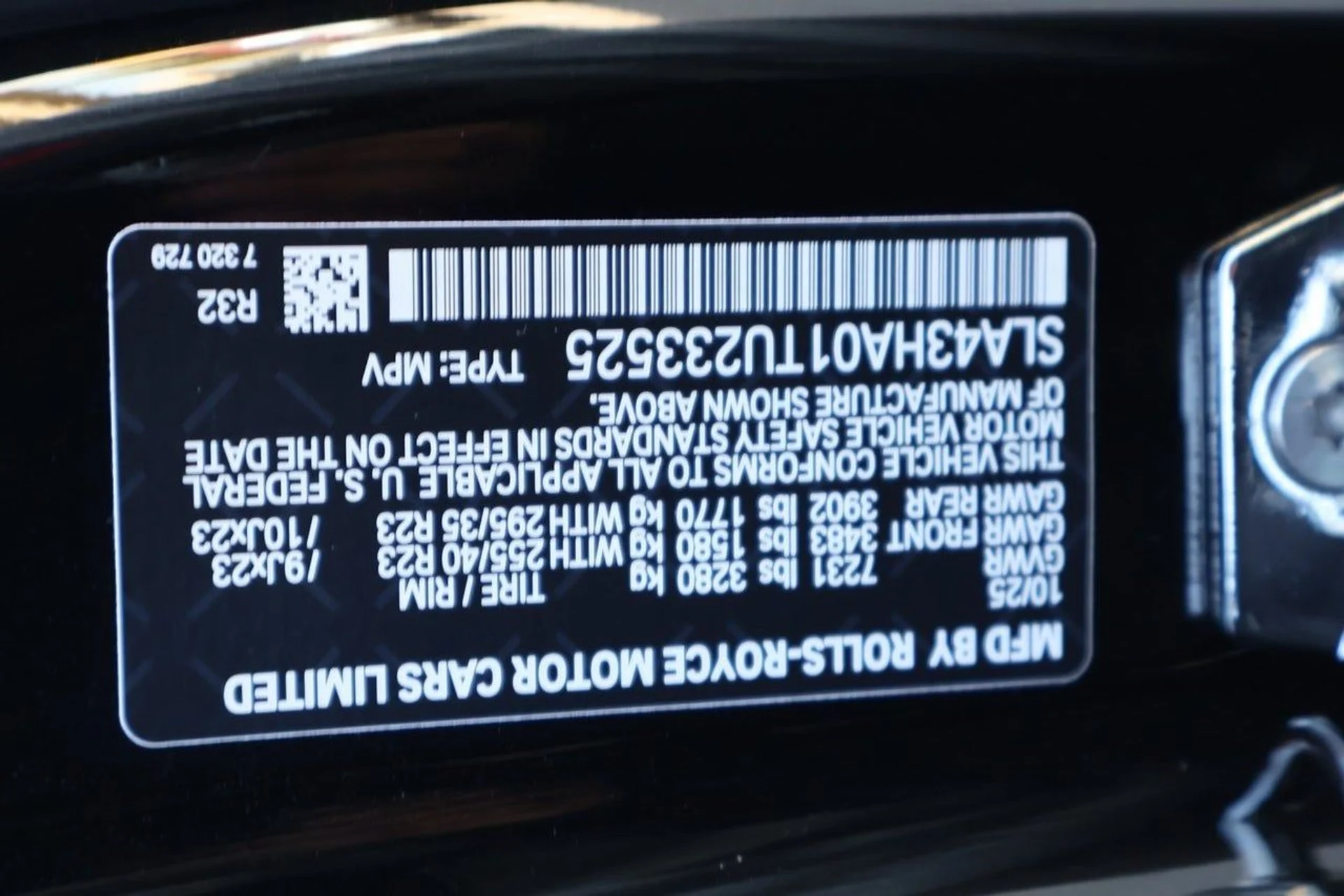 mph035_2838813156_36_e3e5bca50a