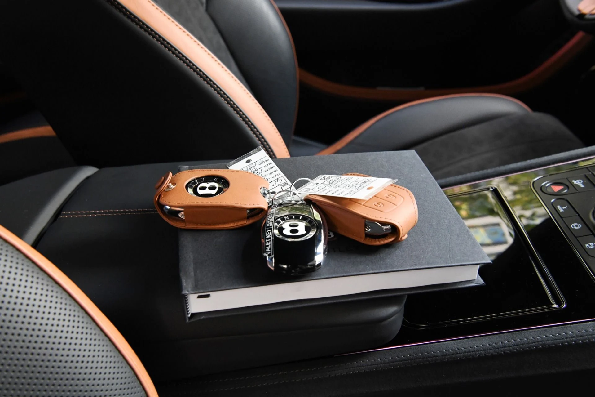 mph035_2839314670_Used_2025_Bentley_Continental_GTC_convertible_GTC_Speed_First_Edition_1758578201_f332dab2db