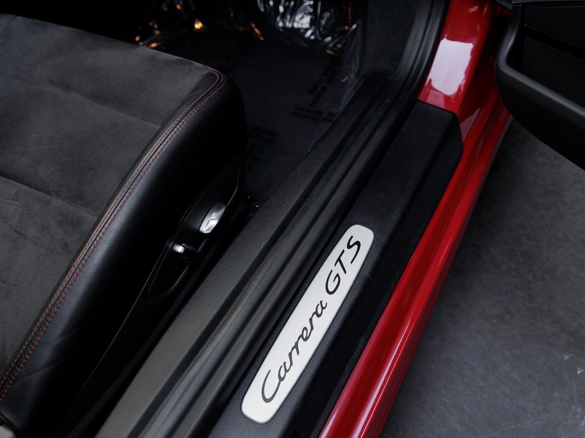 mph035_2840568991_36_ba856f642b