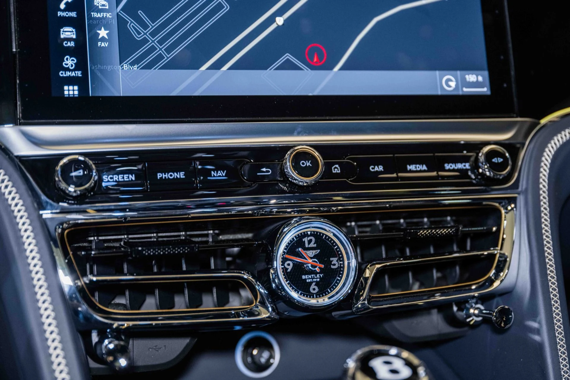 mph035_2857734689_Used_2024_Bentley_Flying_Spur_Edition_8_1721508195_52300e5fdb