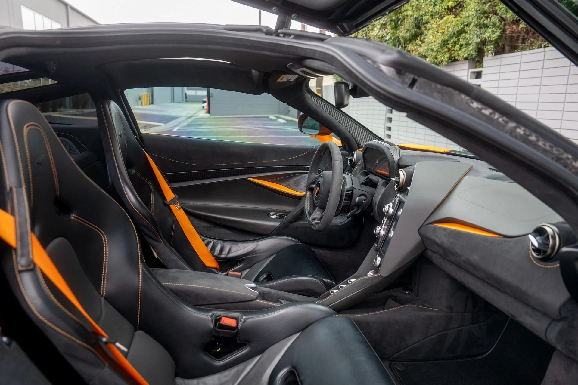 mph035_2859954951_Used_2020_Mc_Laren_720_S_Performance_1749258347_54d14ed38a