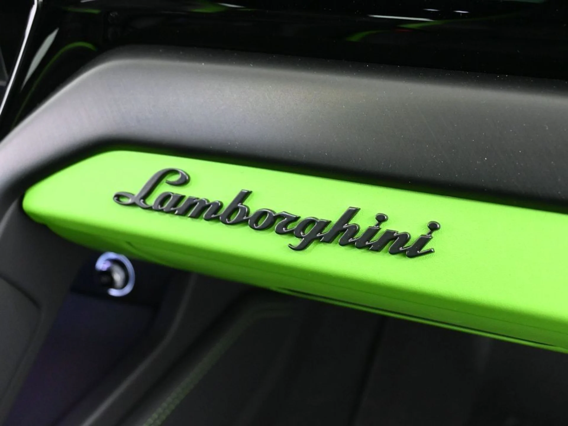 mph035_2863084377_image_35_53352dfac9