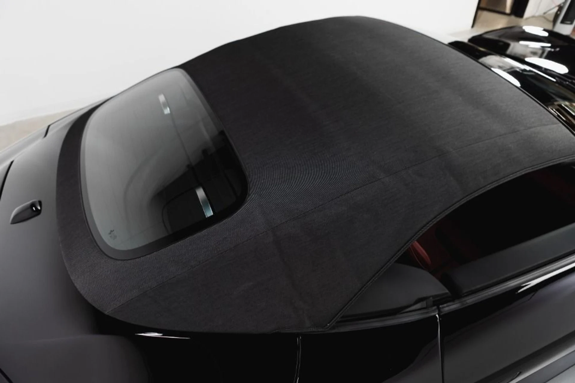 mph035_288911447_Used_2024_Ferrari_Roma_Spider_68f62319b8