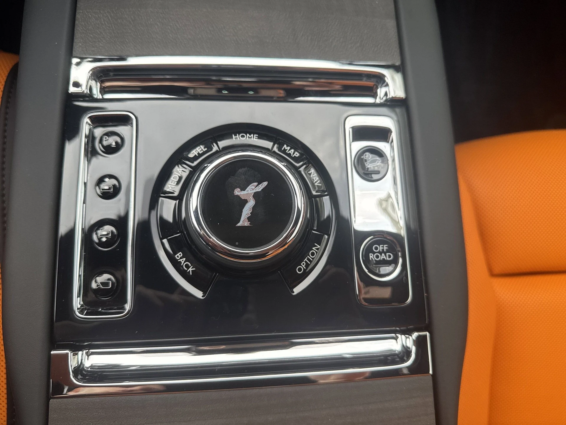 mph035_2892904885_b46b725783879bc12260dfbc425fe86dx_7c37793acc