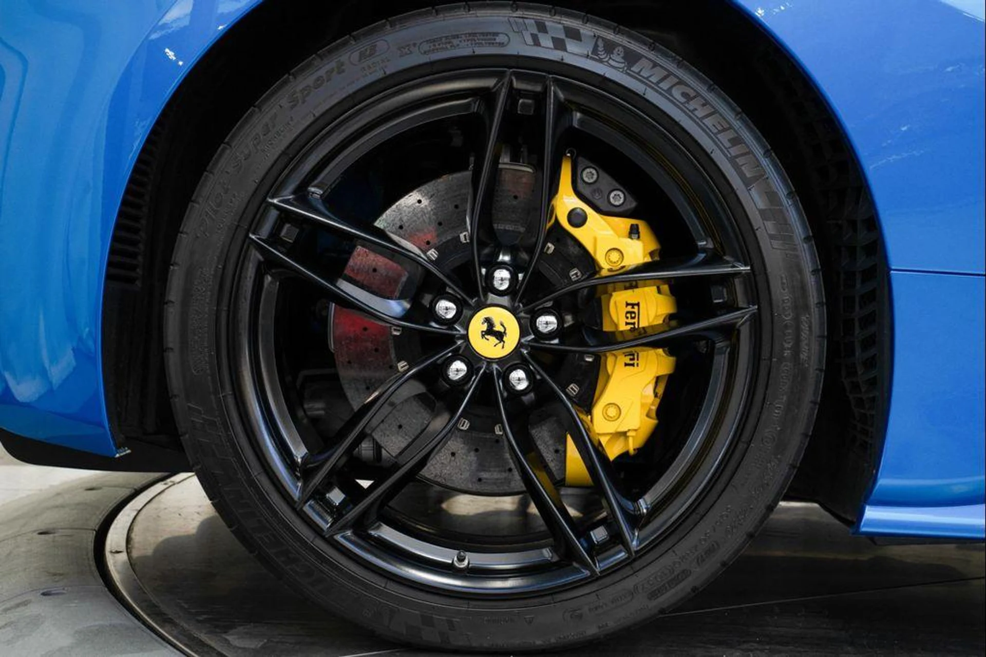 mph035_289342689_2k_E0bj_Sr_UH_Mjf_Nge_YQ_Nux_N_Wm0_U_12282eced0