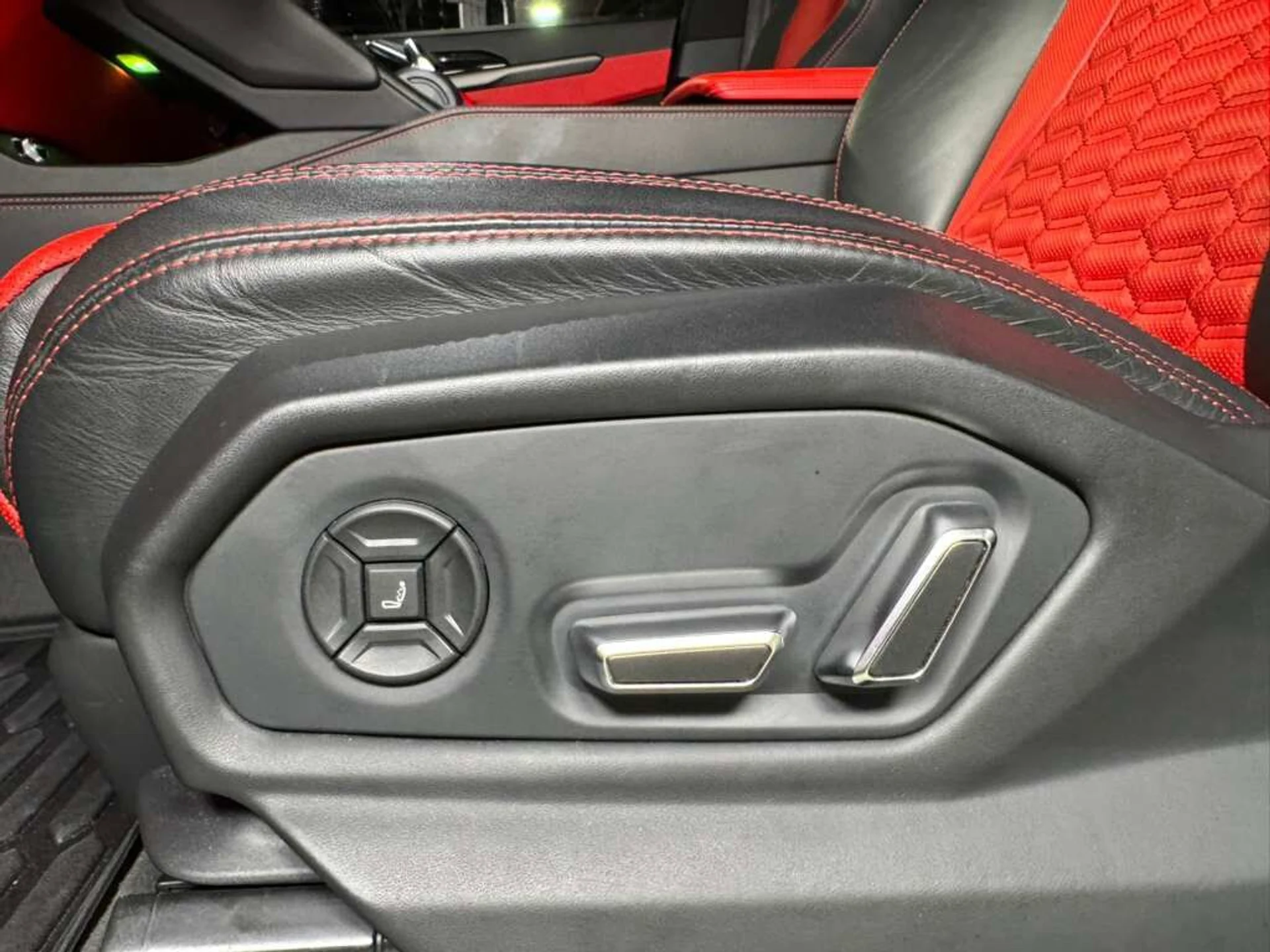 mph035_2901273387_a9db87ab3e522014eccc7e920dd8760f_a364ef720c