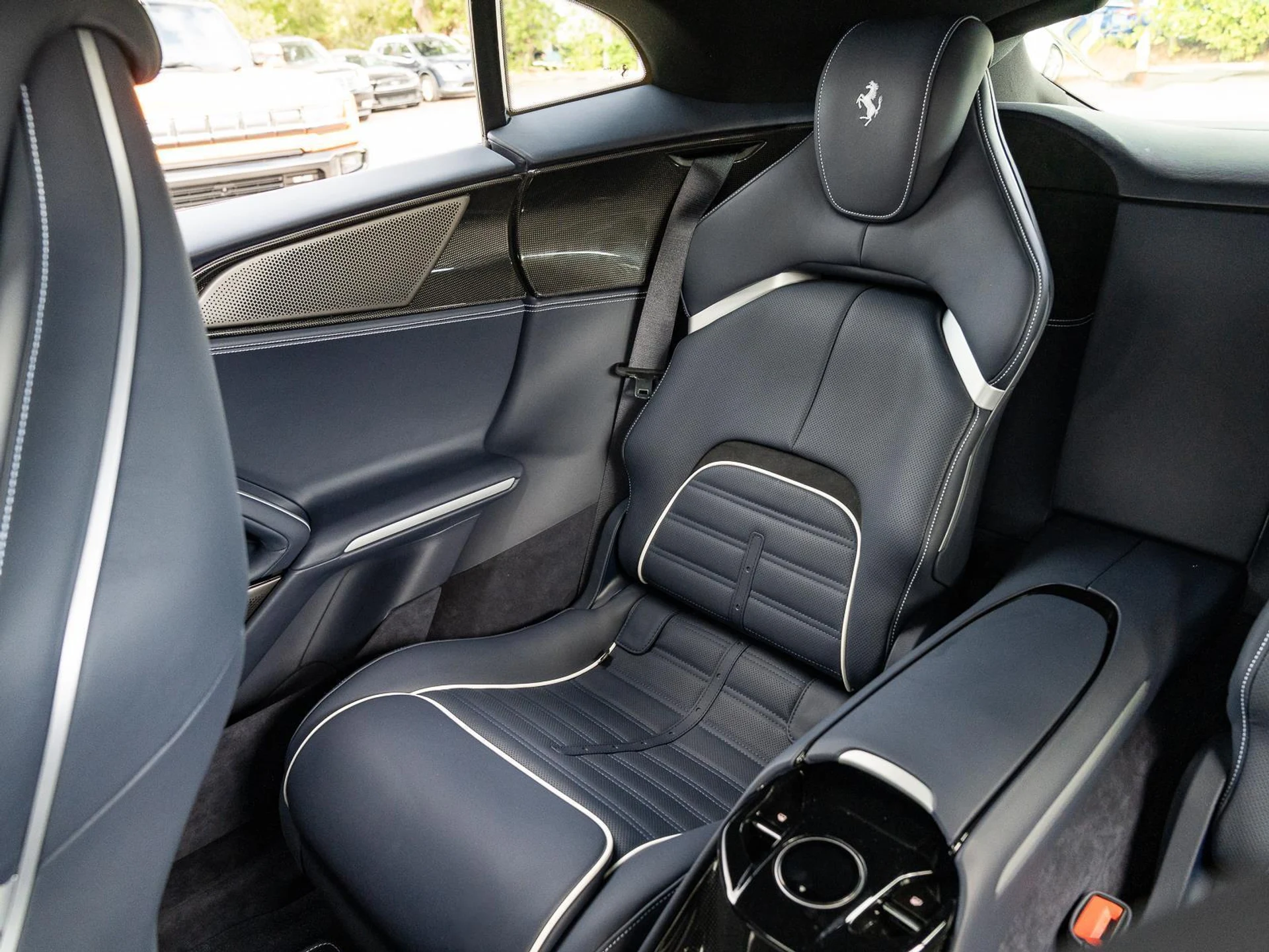 mph035_2903211312_Used_2025_Ferrari_Purosangue_AWD_1768385487_eb714d90ed