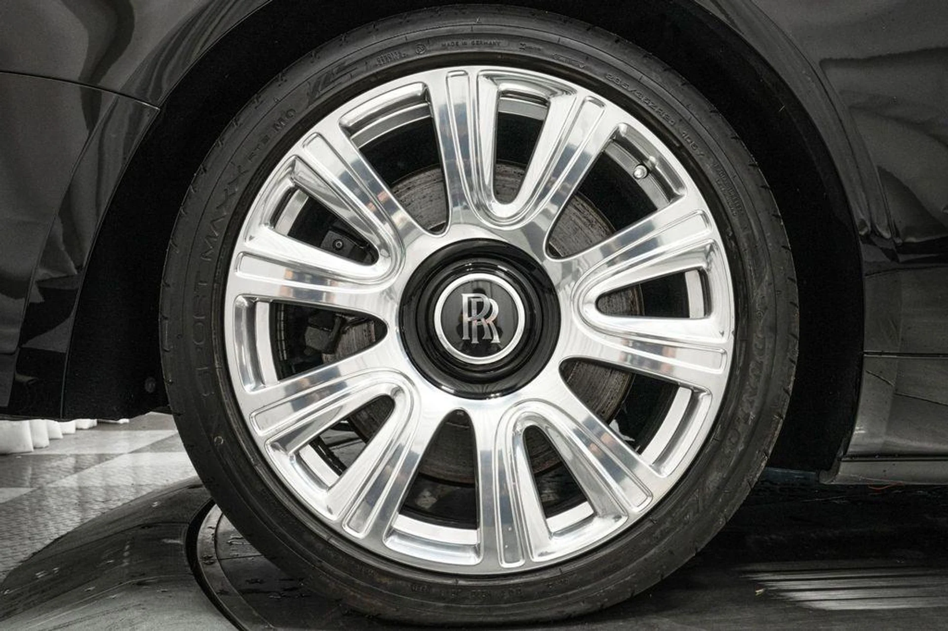 mph035_291337303_82mj_Mn_ws_Bw5lj_Nw_M_To_G8p2_X_Pq4_c238673187