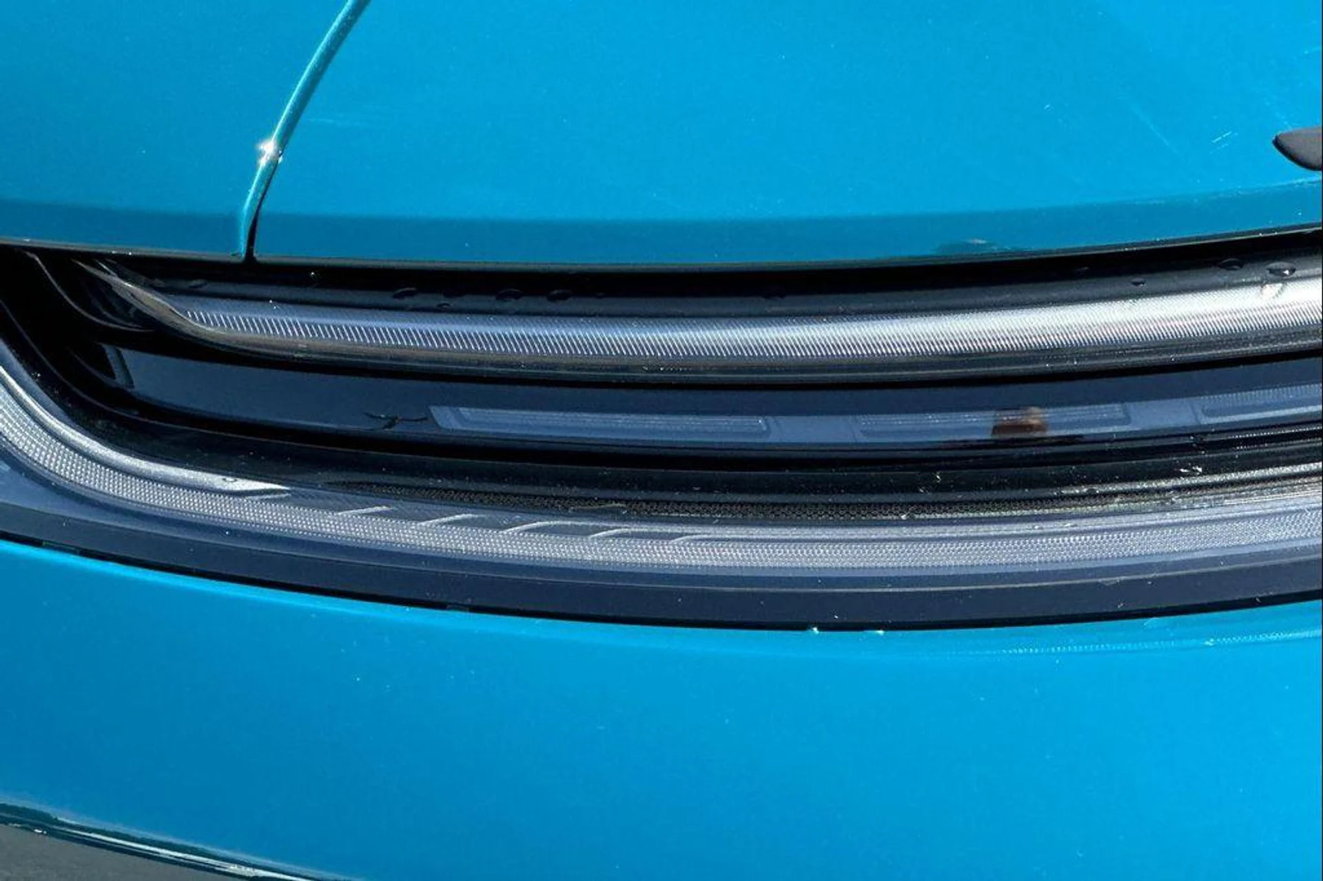 mph035_2919503588_AI_87c_Z_Qx_X_Qkrkjhvic3_V2rh_Ycd_Q_2065aff8d6