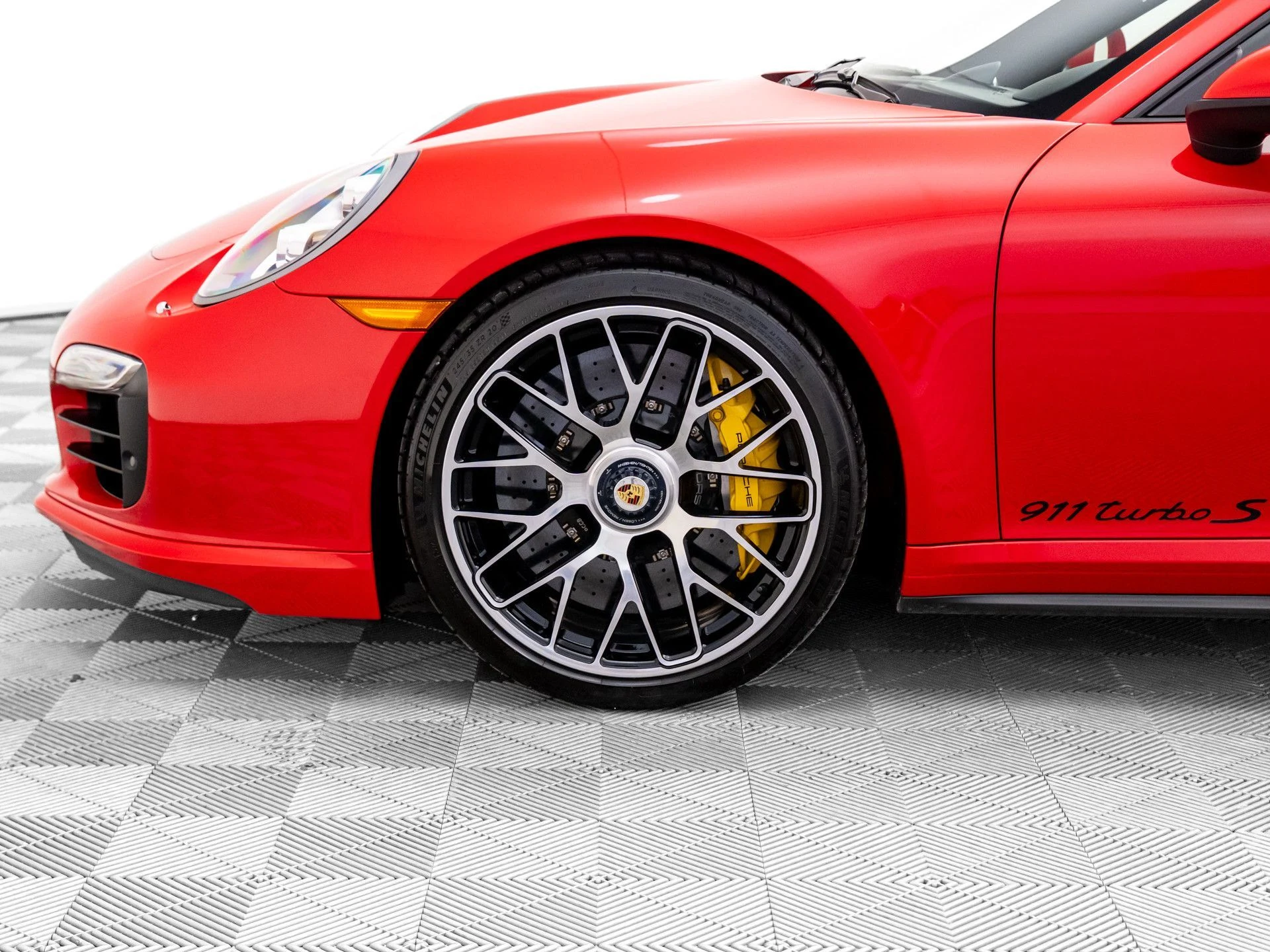 mph035_2932986987_fd79251fda0bc53c496aff0f50457eeax_be9f8e8c3c