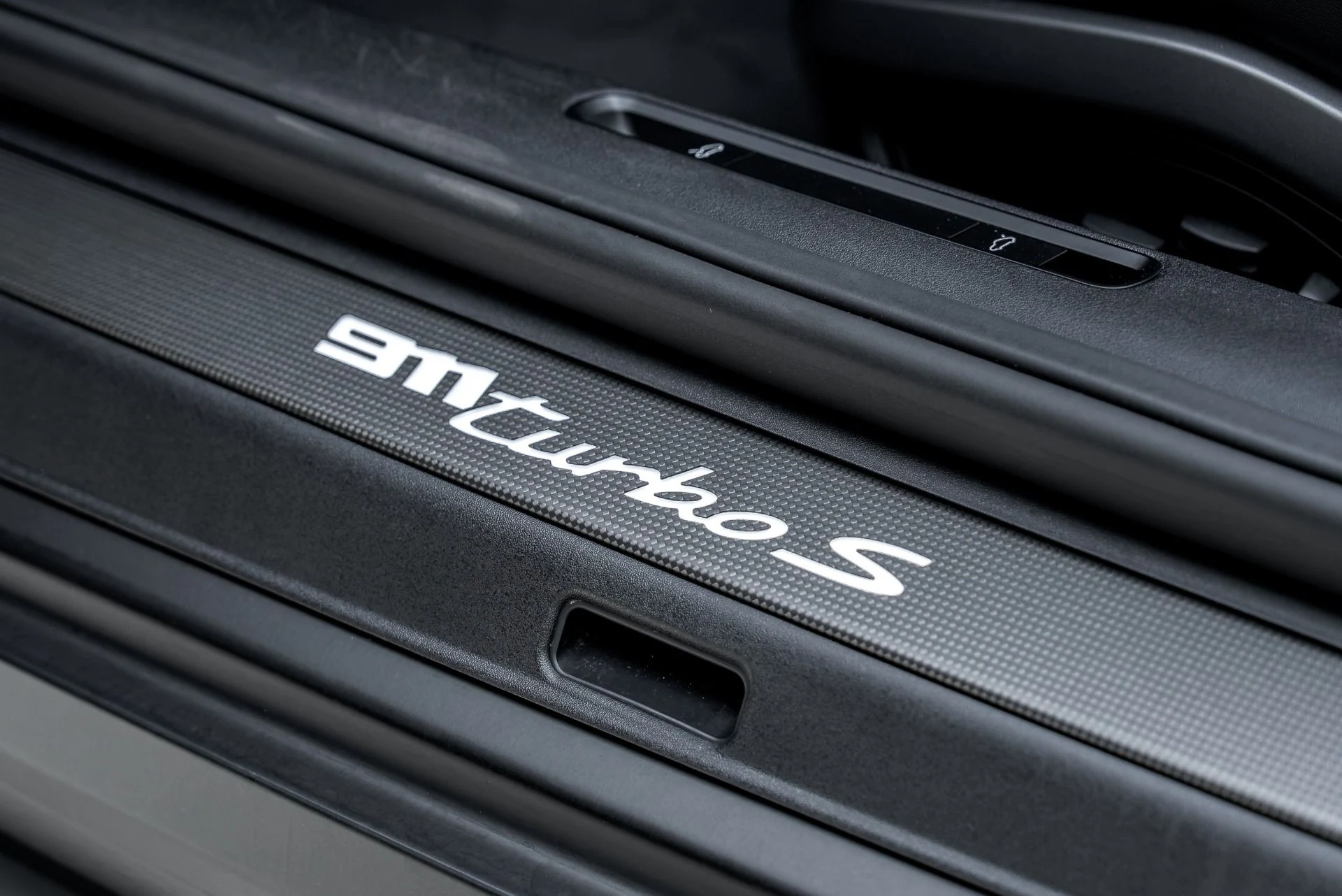mph035_294914782_Used_2022_Porsche_911_Turbo_S_1787785347_503476b22f