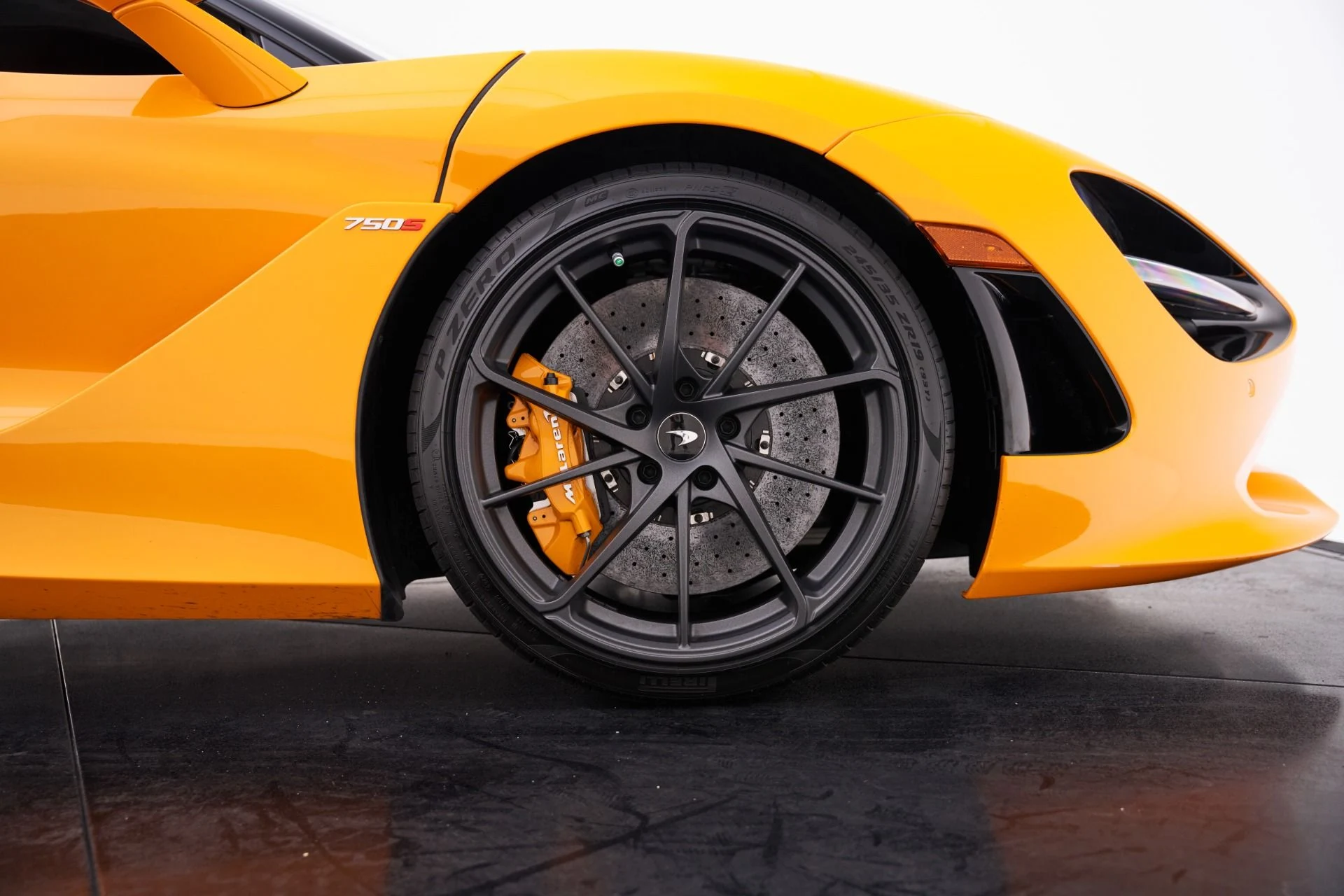 mph035_2955636973_Used_2025_Mc_Laren_750_S_1793321798_717d4094ab