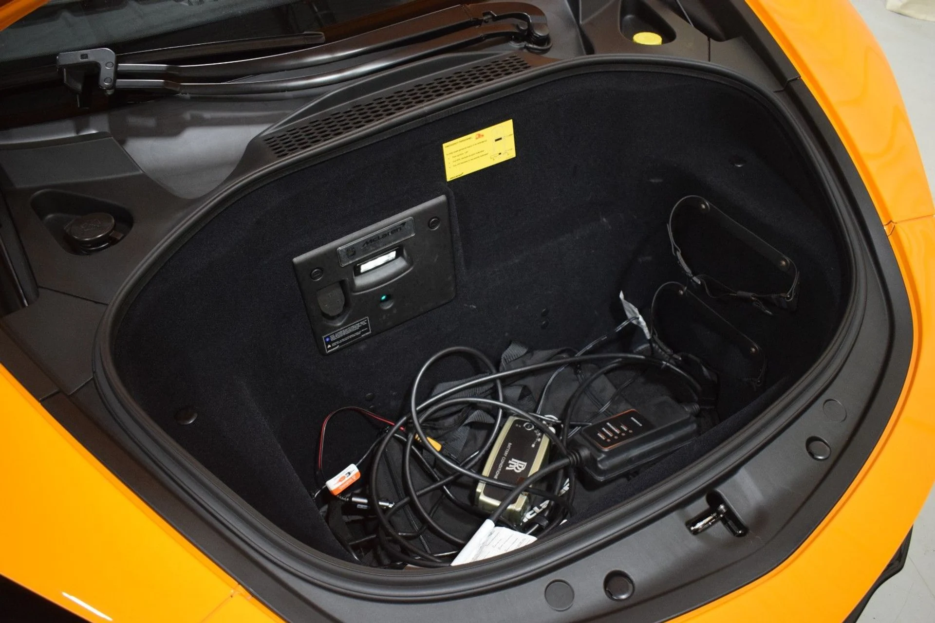 mph035_2960681924_8408f2610004b4fb01e8b0efa8ce9194x_67abf1f034