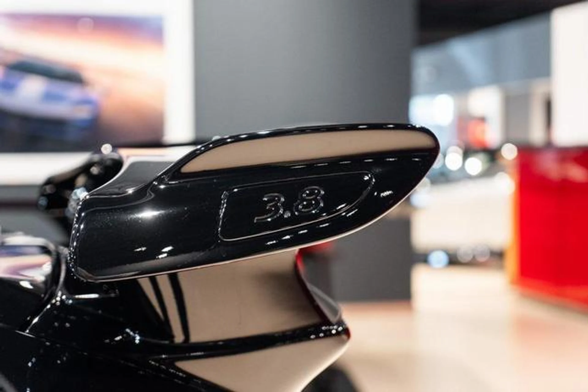 mph035_2967248649_4af_M3j_Pgs01x_TB_Rw_XG_5p1k90_L_Sw_a4d909ab88