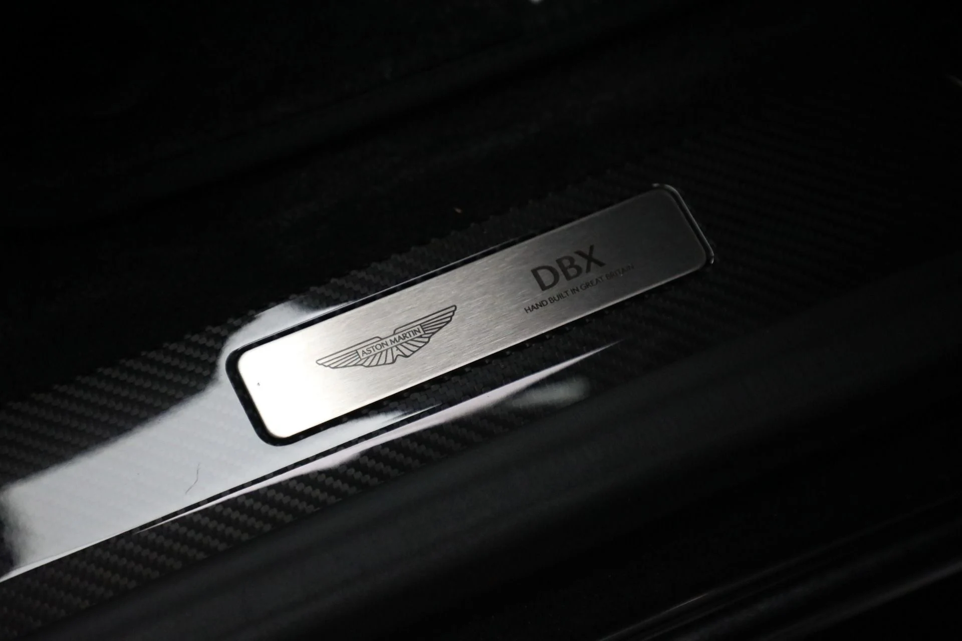 mph035_2974362205_New_2025_Aston_Martin_DBX_707_e800f7ad6c