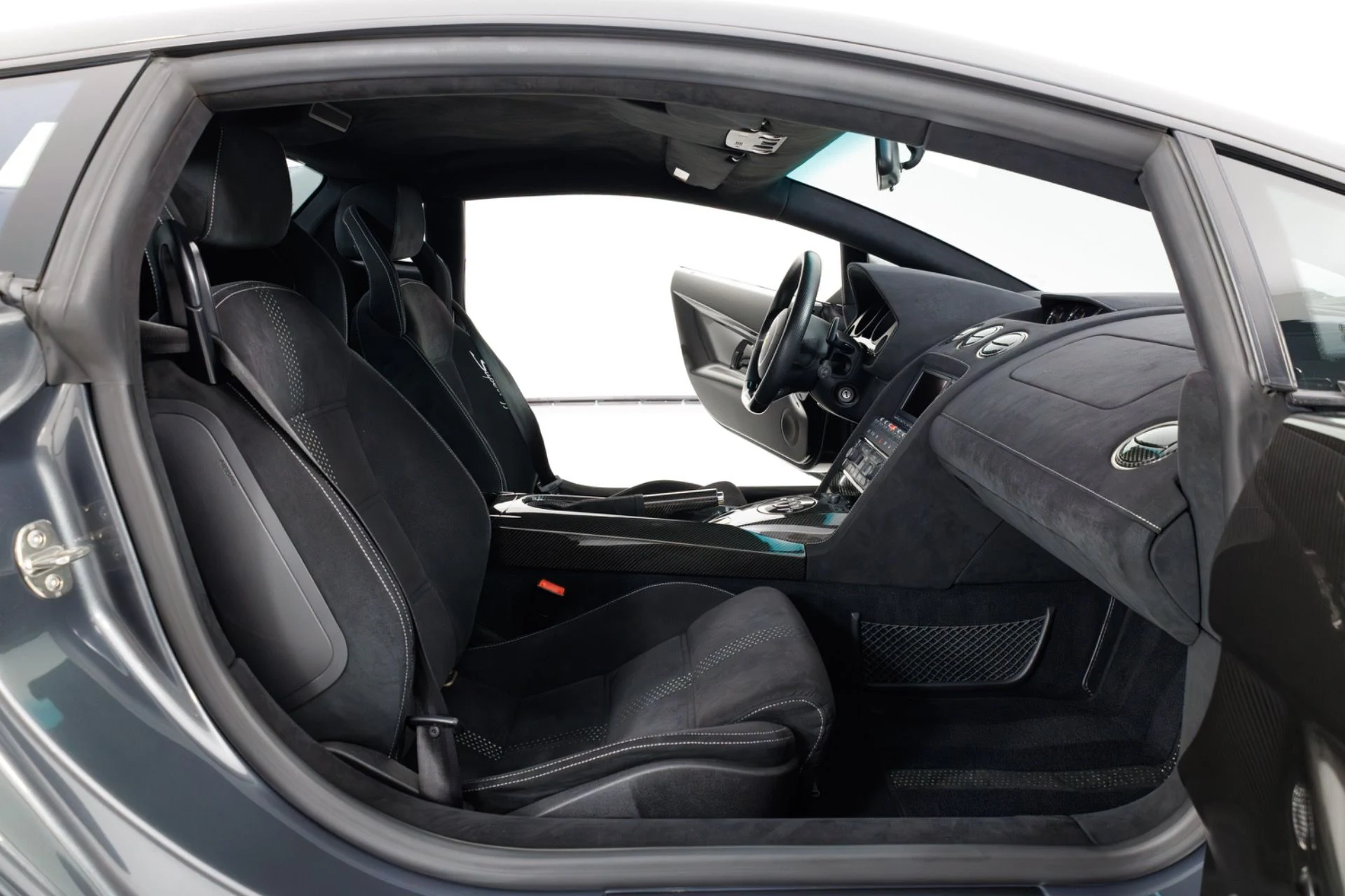 mph035_2979788688_Used_2008_Lamborghini_Gallardo_Superleggera_1775229376_496b0051df