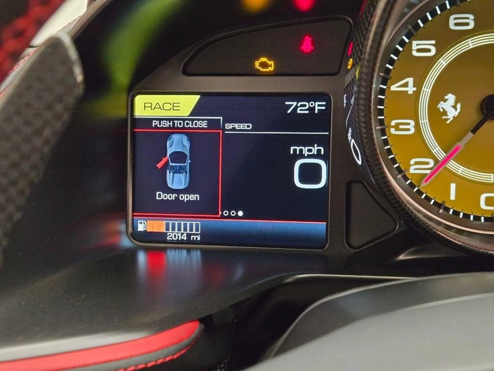 mph035_2990287123_Used_2022_Ferrari_812_GTS_1777383842_9c941f232d