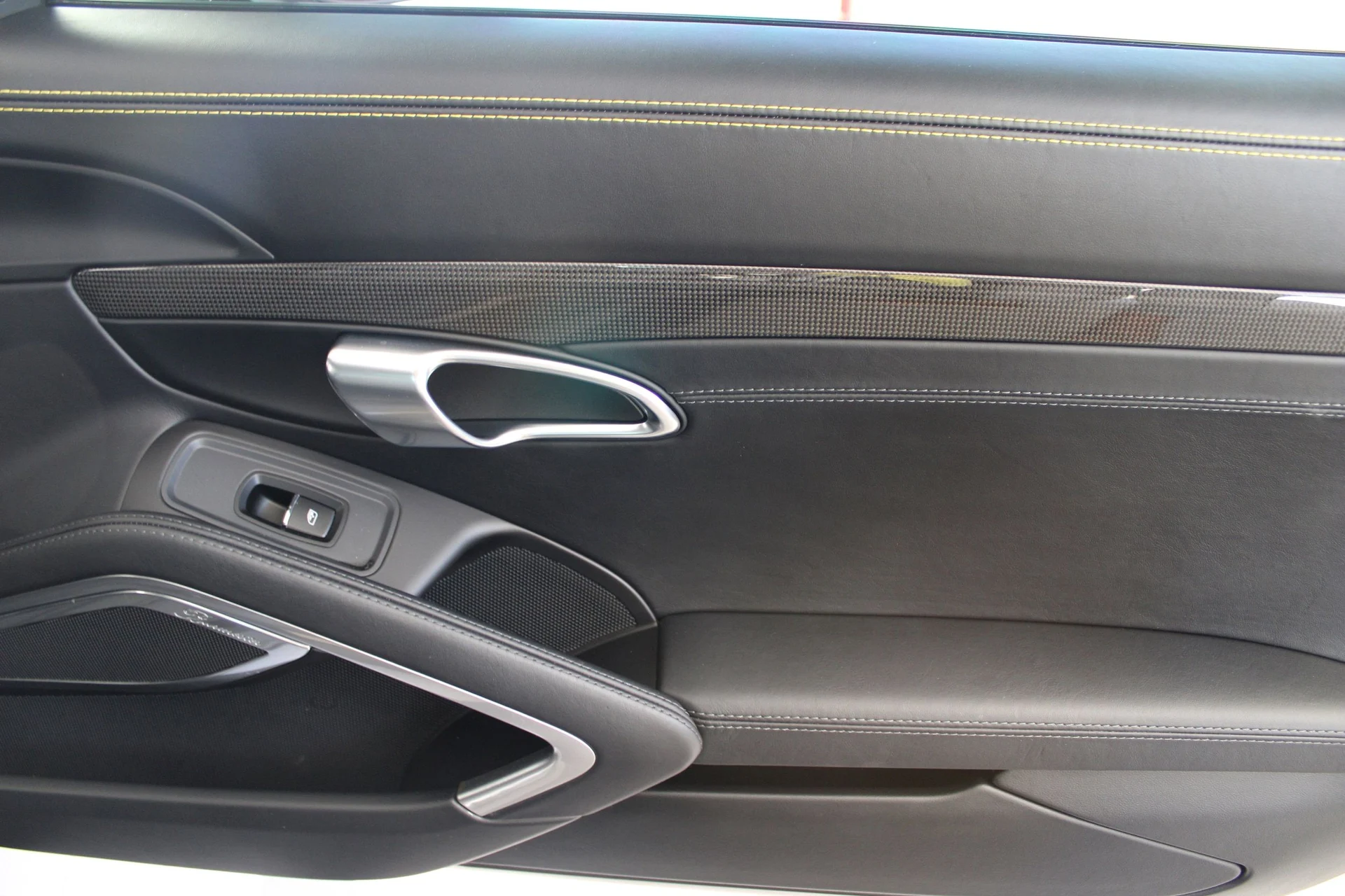 mph035_2991078717_cd5ef0469ef039a48c2328f6ec1dce53x_558146f03d