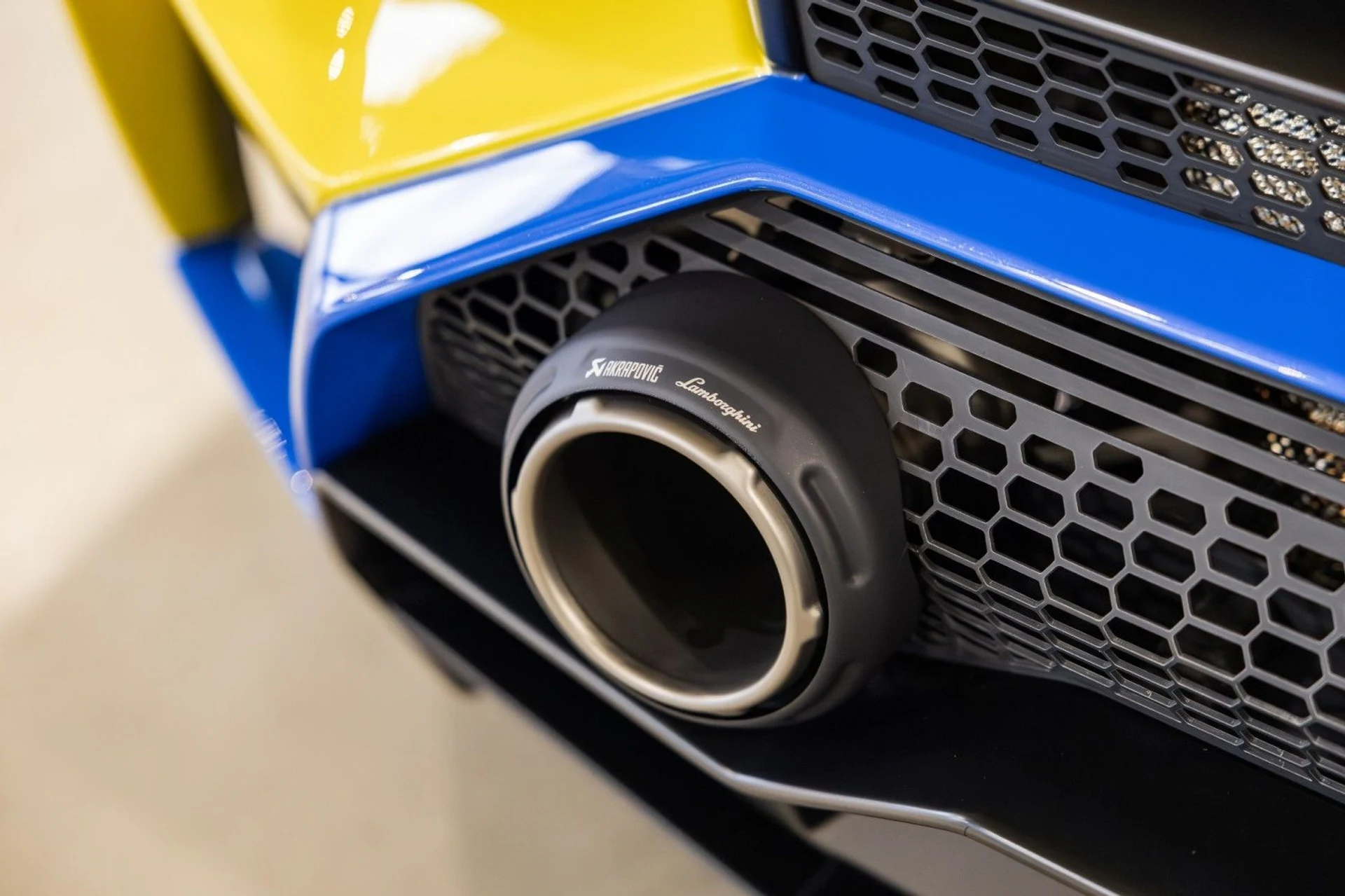 mph035_2991658318_TA_8b228c4015