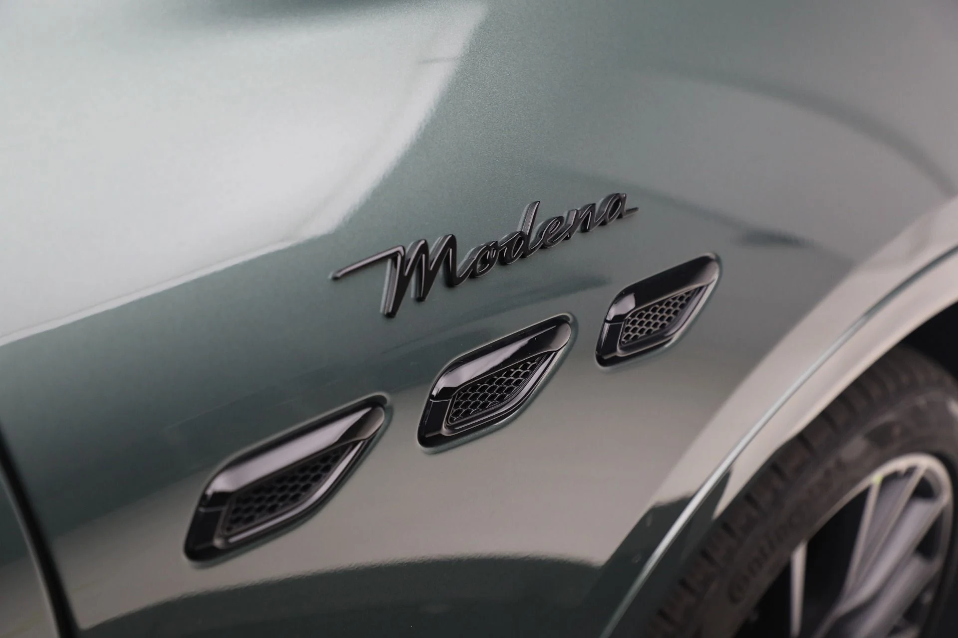 mph035_2992267075_New_2027_Maserati_Grecale_Modena_V6_1791465926_0a4a0a7081