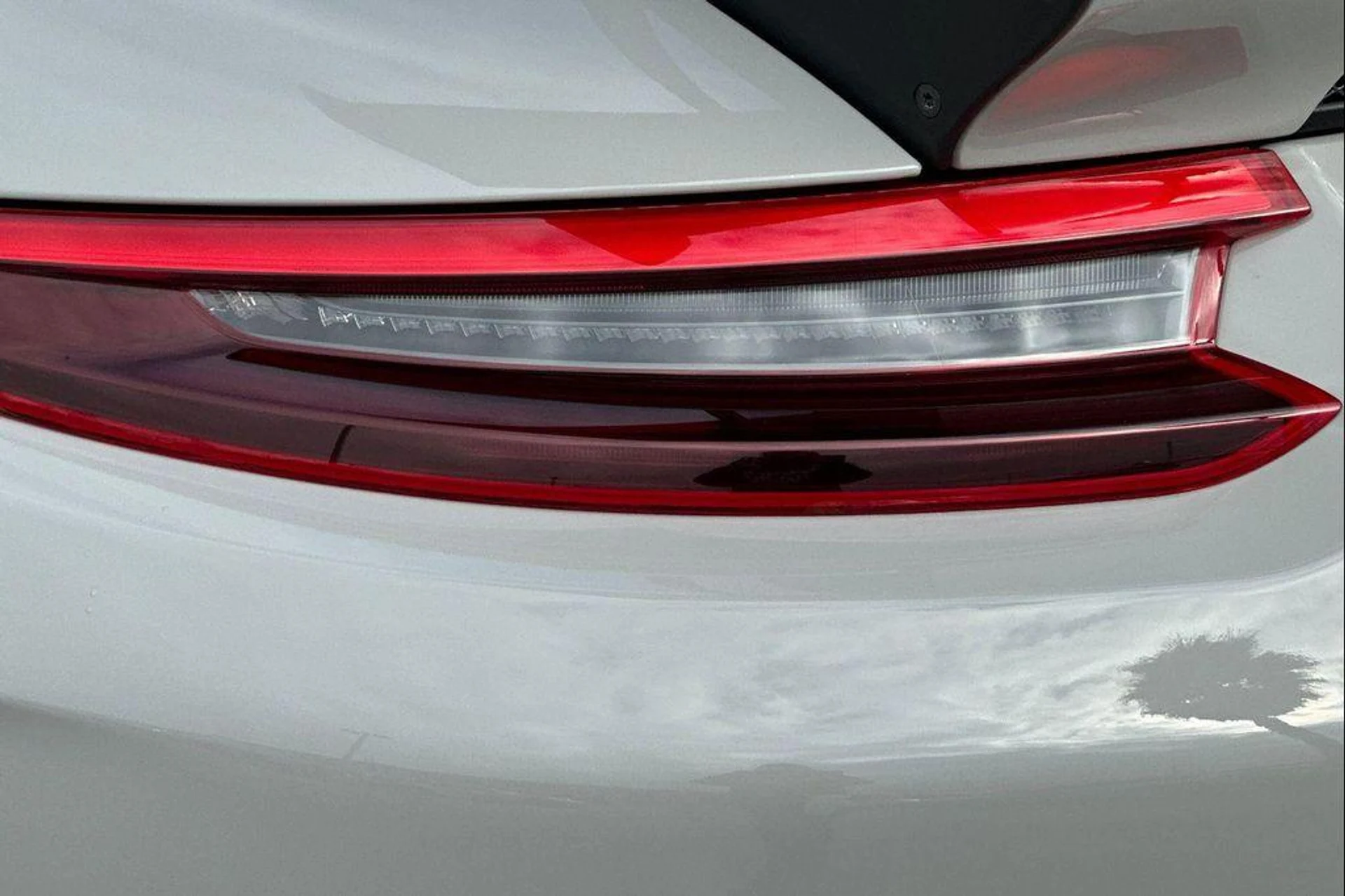 mph035_2994042968_DM_648ospyyep_W_Gbx_Uygq_UA_9_Y_Gk_cc9c32cd8d