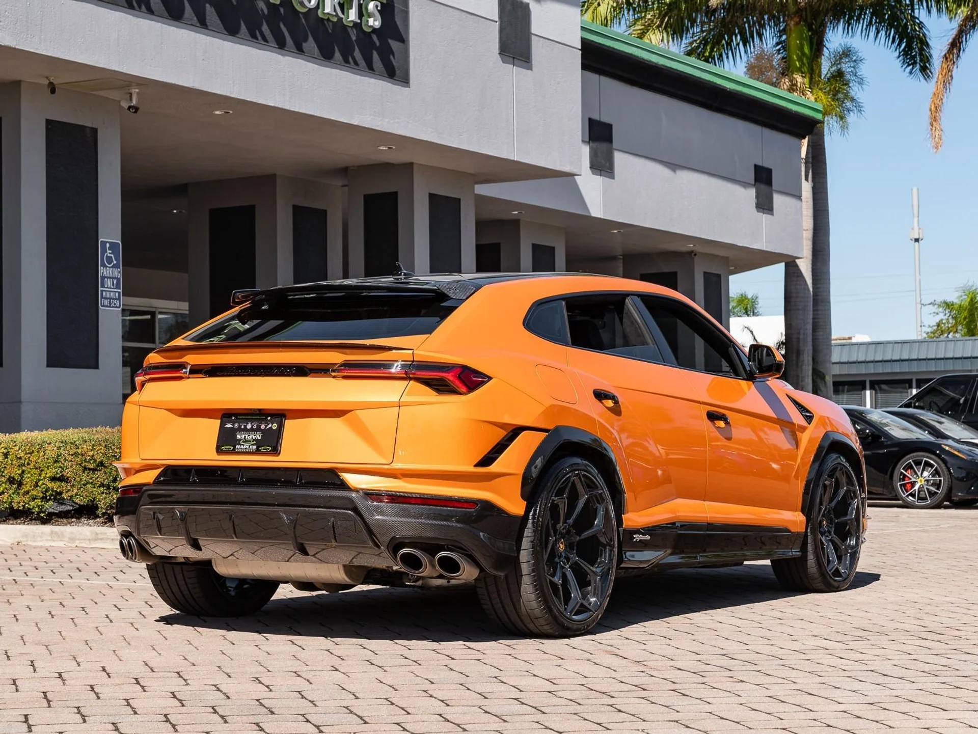 mph035_2995742284_Used_2023_Lamborghini_Urus_Performante_1763068040_901d148af1