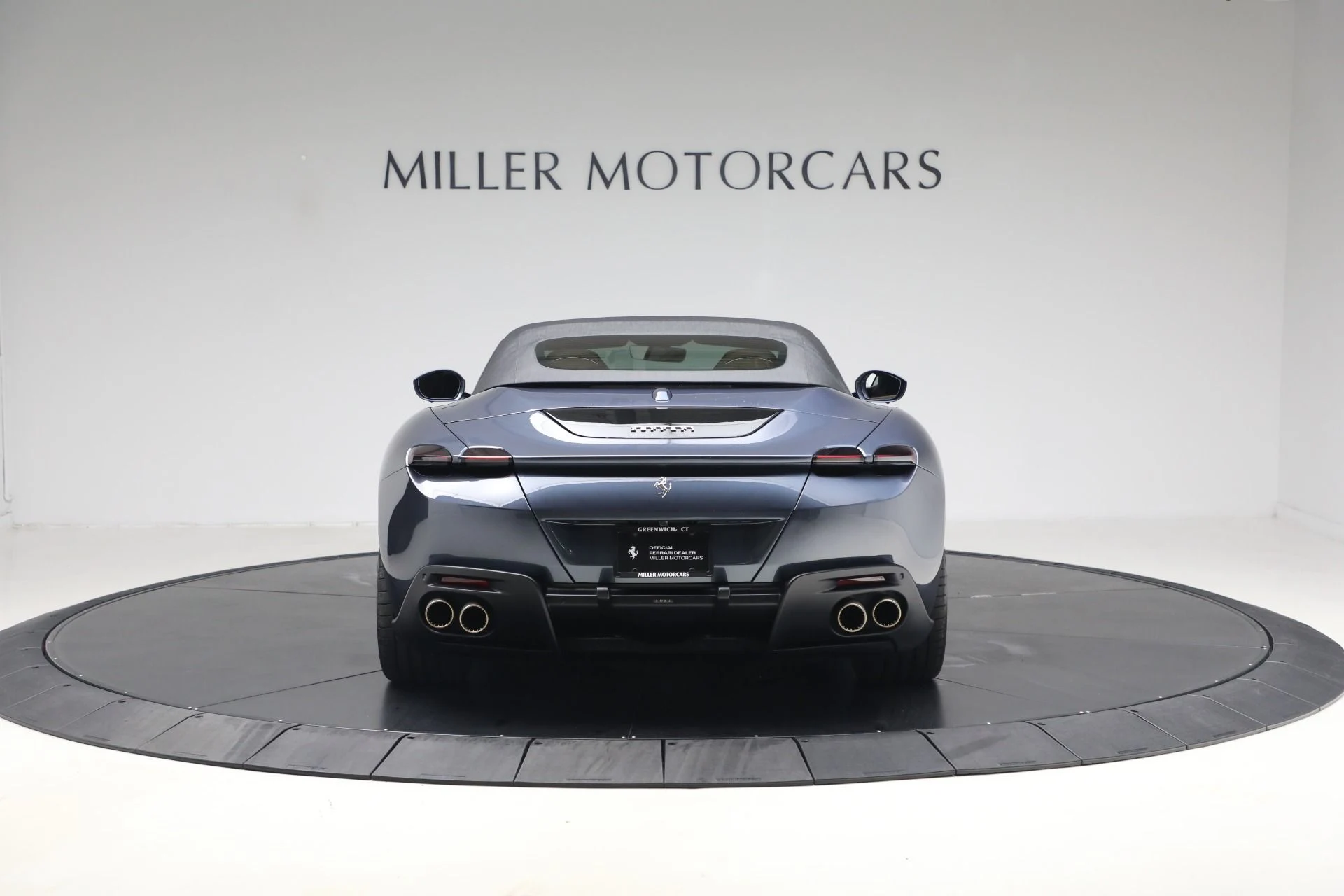 mph035_3006314064_Used_2025_Ferrari_Roma_Spider_1793294137_3380f573c5
