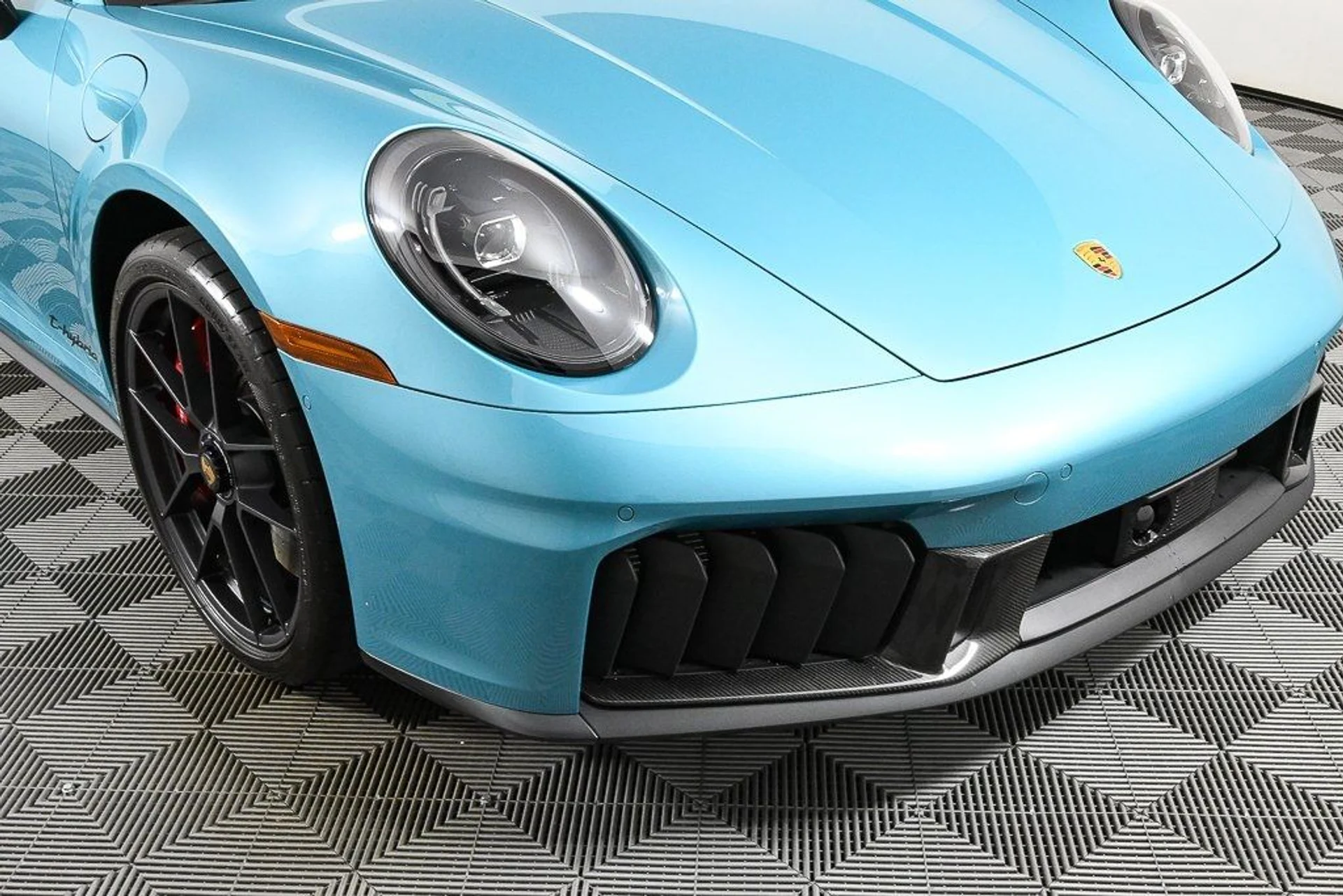 mph035_3013969788_c9ebb3c56a58eda8a1d067bac865eaed_1a3f5b1afc