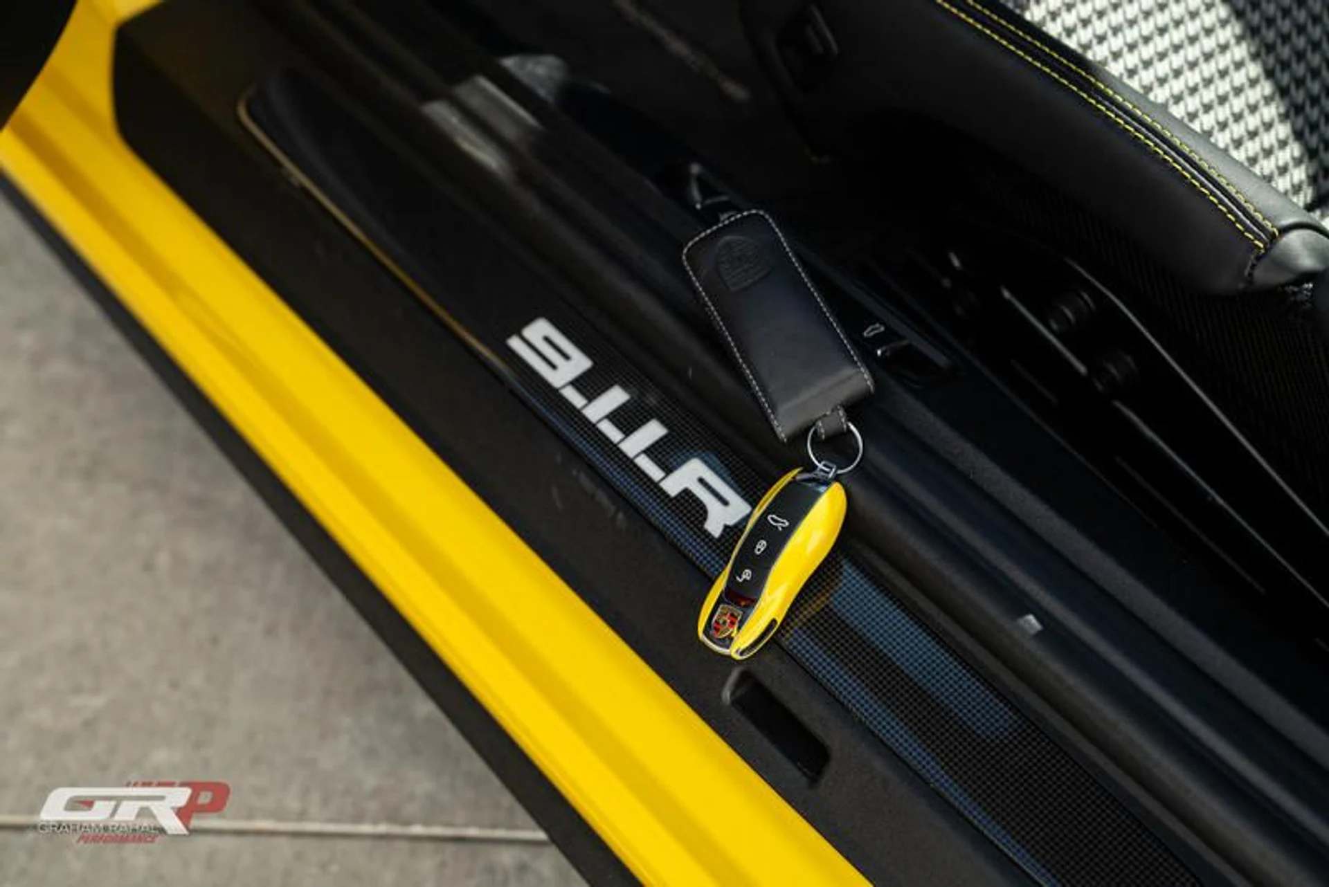 mph035_3015681222_DB_4_F1_C51_2213_4_CE_2_9_BB_8_A6_A4_EA_4269_A0_cc654f24b3