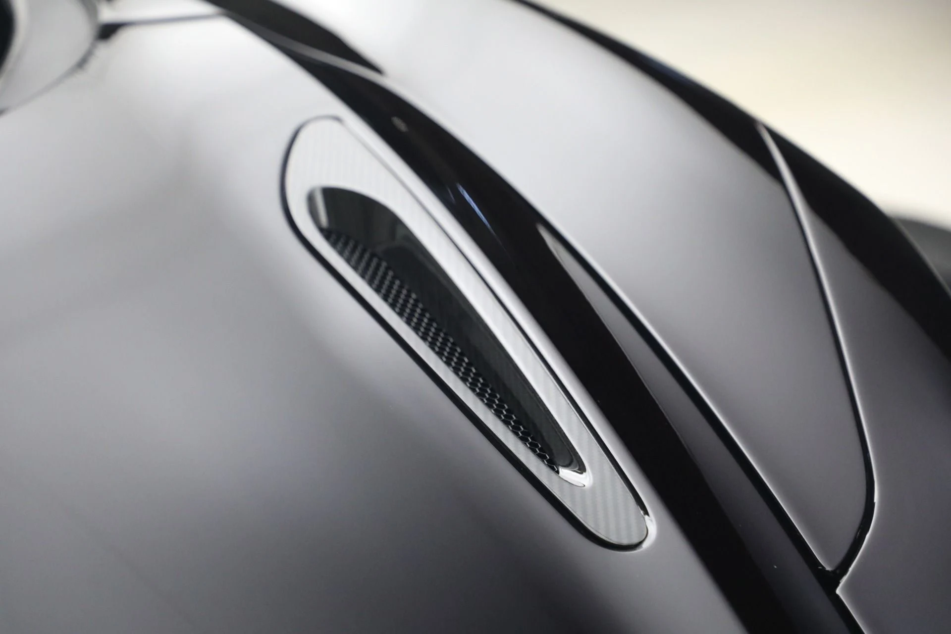 mph035_3017379697_Used_2020_Mc_Laren_720_S_Spider_Performance_18e3aa3c34