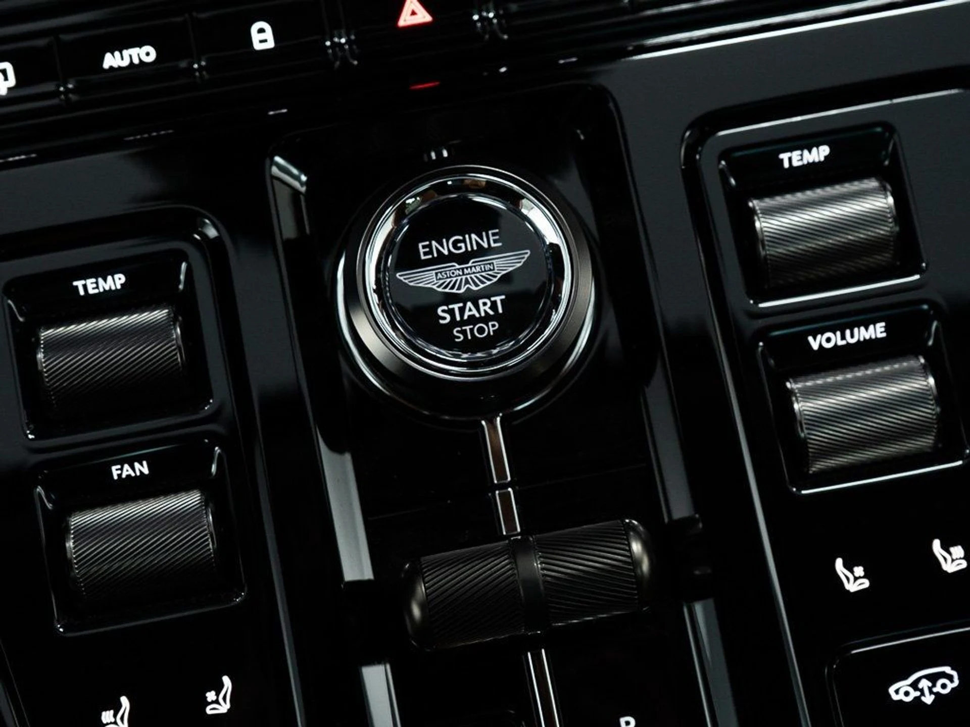 mph035_3024836340_d54e0c5f60a74e7c366dafd042abd89b_4f1bf4205f