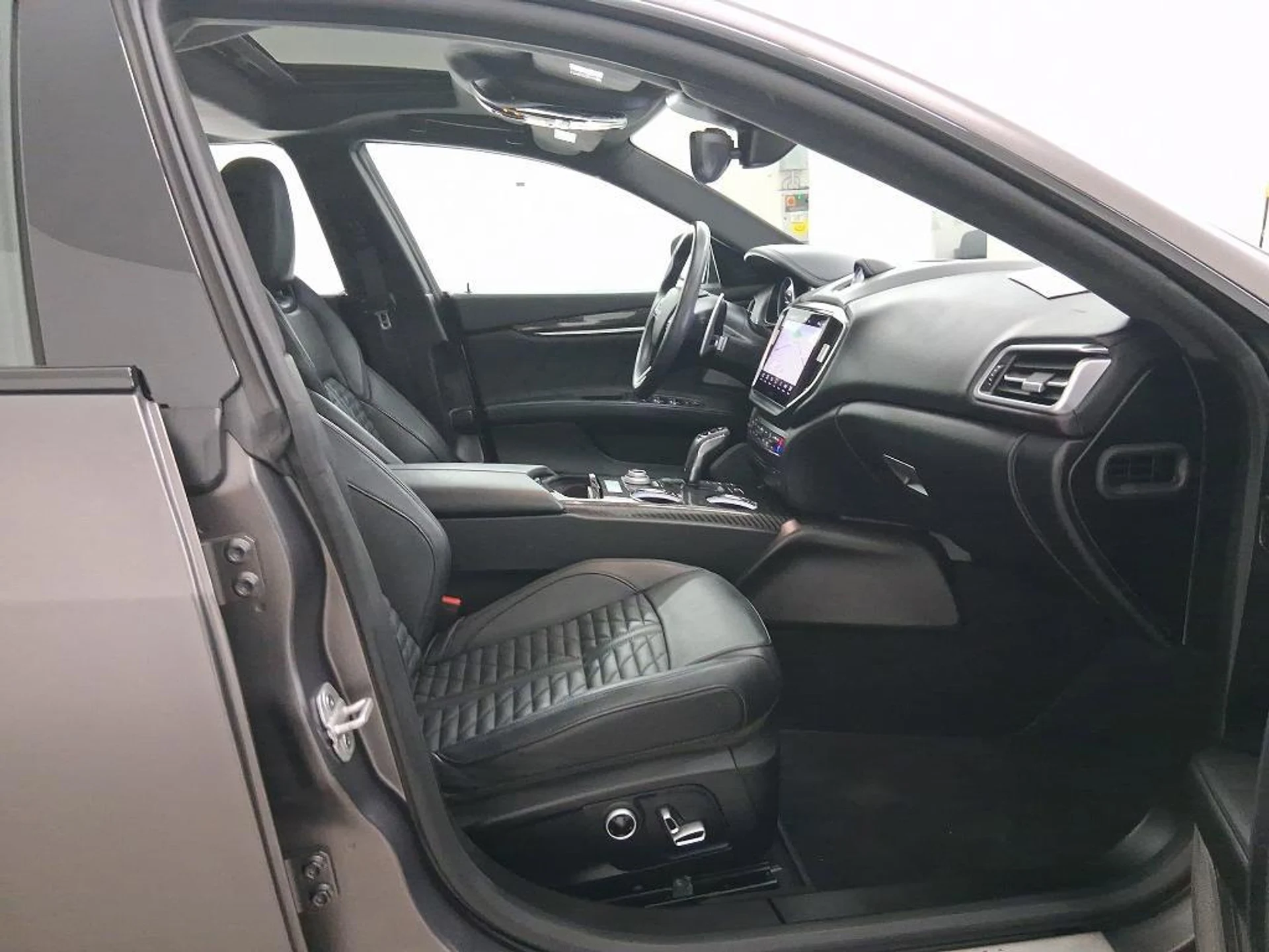 mph035_3047902377_Y_Bsi_Og6_Vxcayq_H4_E5b_EQ_lvr_M0o_628f12a766