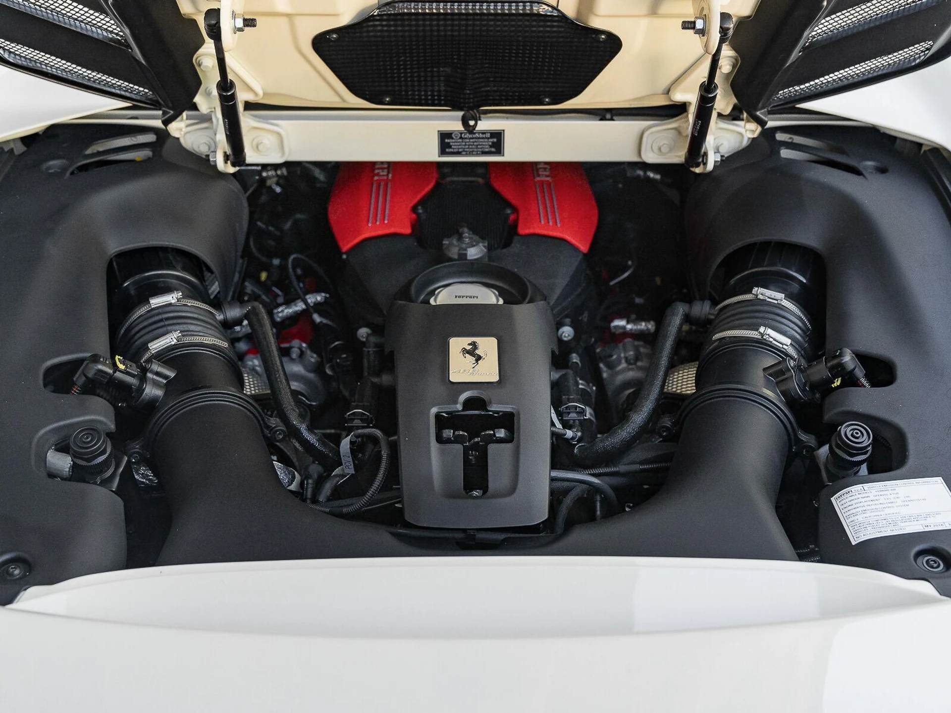 mph035_3050493597_Used_2016_ferrari_488_Spider_2dr_Conv_1785783816_409ee1138e