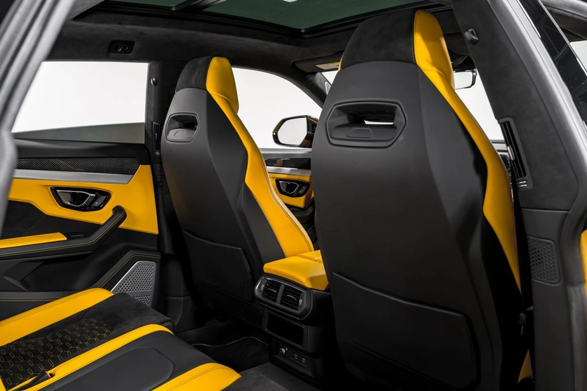 mph035_3052092710_32fd72c8e8a4bbc02815f313d3c43421x_65b071f230