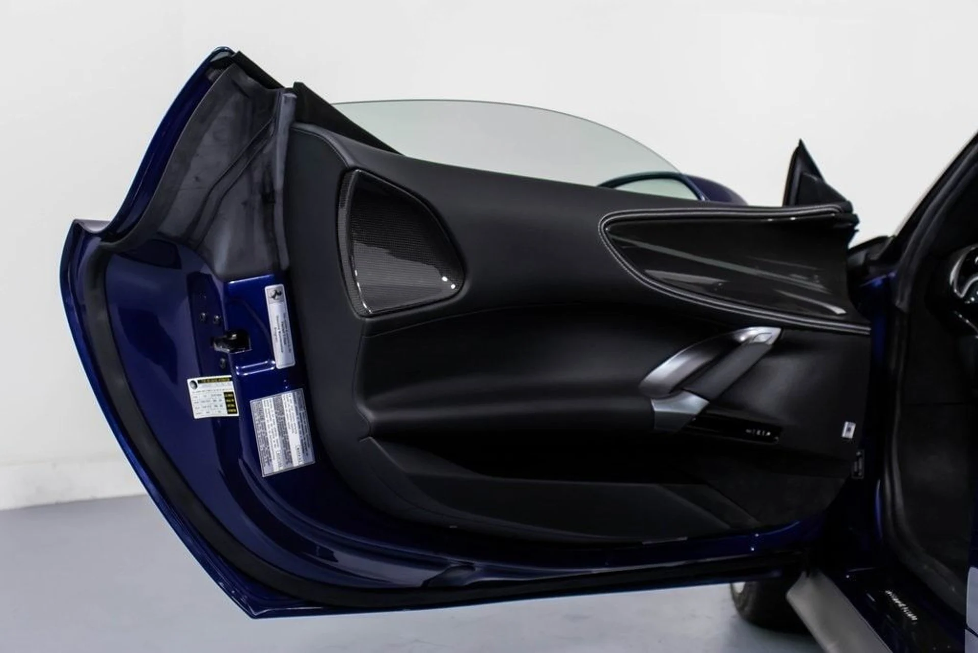 mph035_3061705824_7de325c6fe3416c9ab182436c00dceddx_925b7aca3a