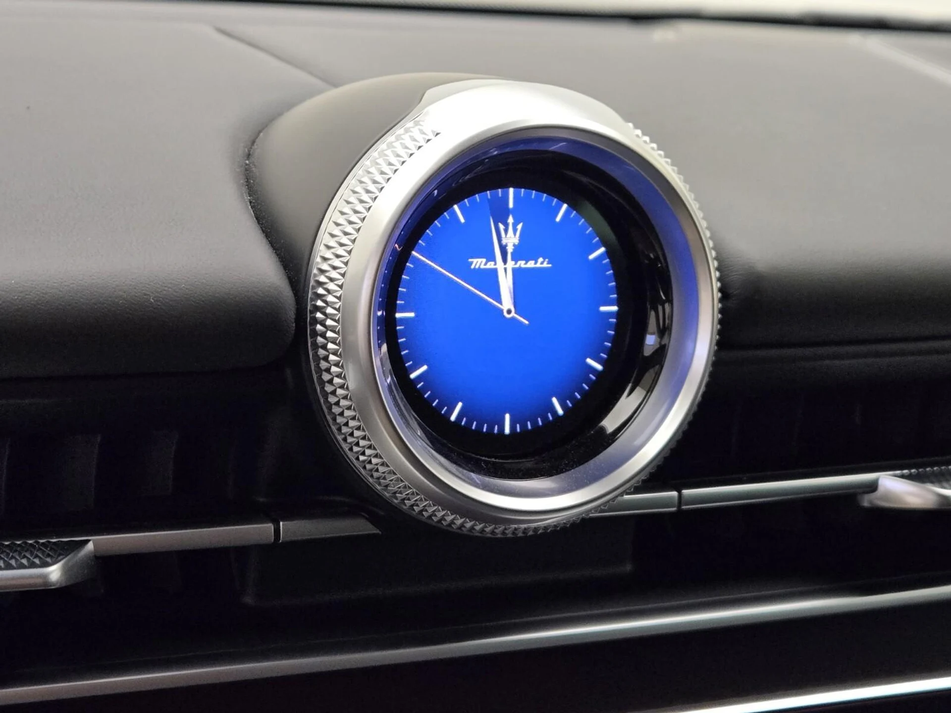 mph035_3069669144_New_2025_Maserati_Grecale_Modena_1753162157_0450c4ea0e