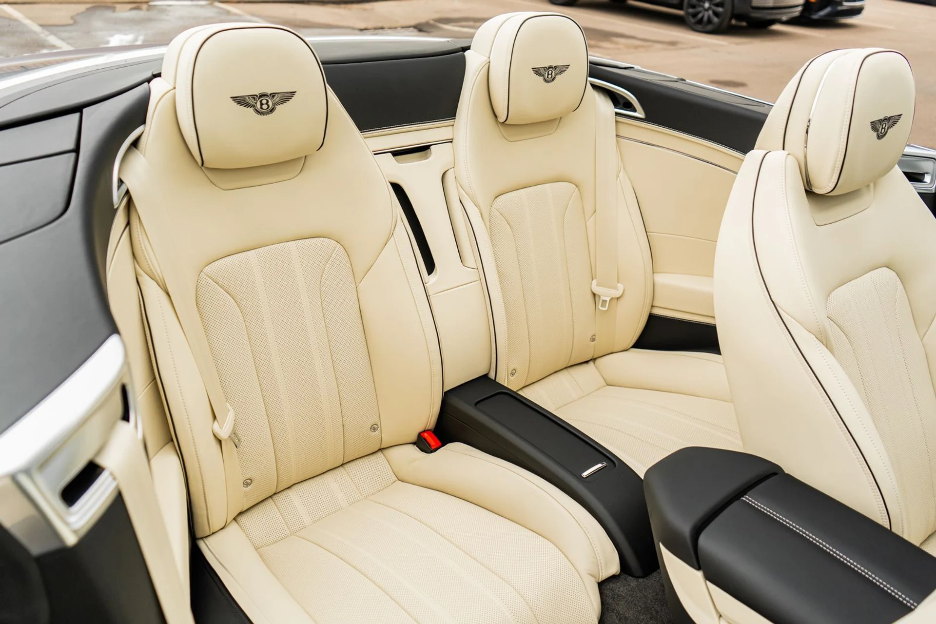 mph035_3081058599_fe2a1712_1f97_4d58_81b3_89d06e701e2a_2e8eb0db9b