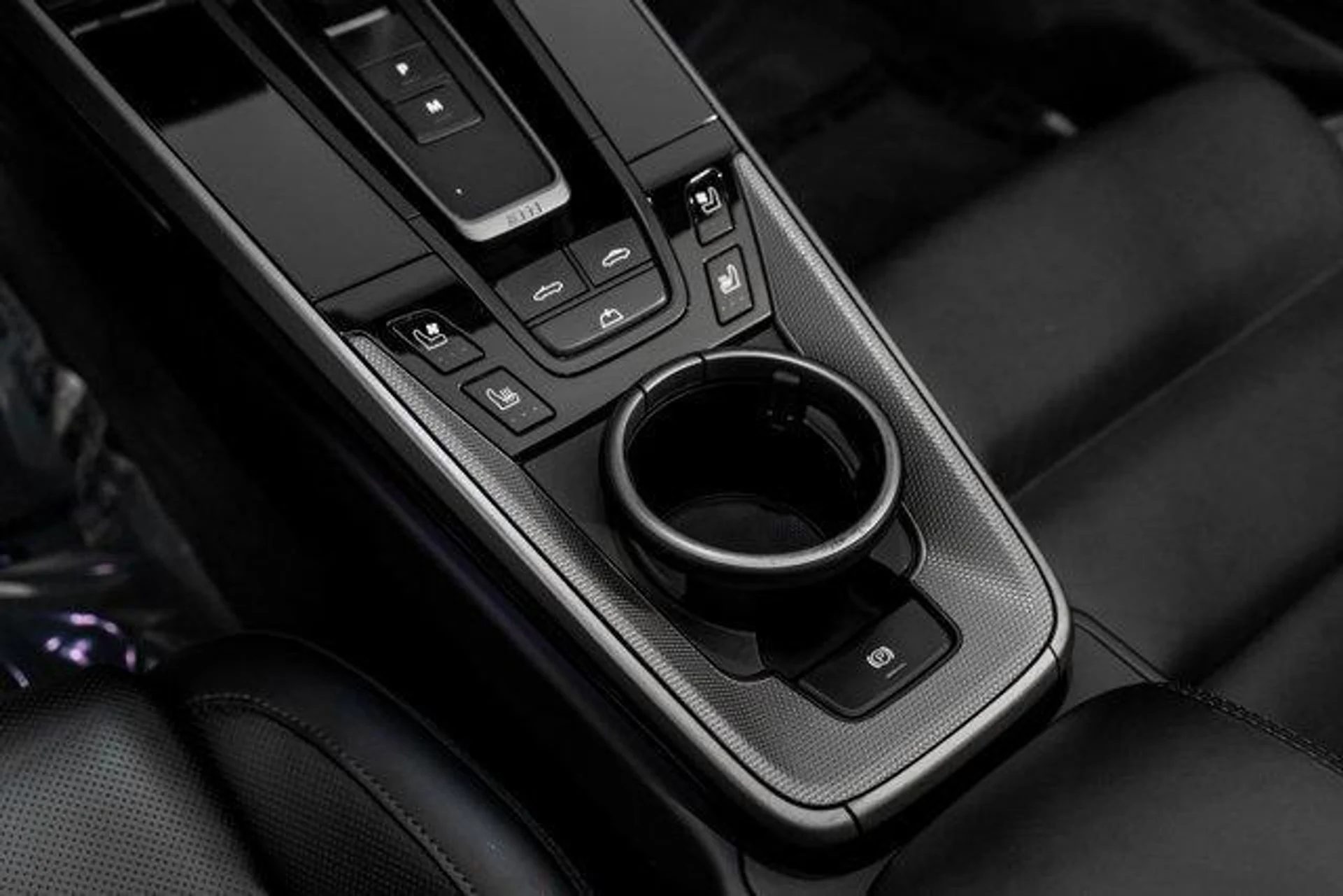 mph035_3084513206_D1yj_D_0v33juox_HL_6_A34ik_AEE_Mo_e643ea1188