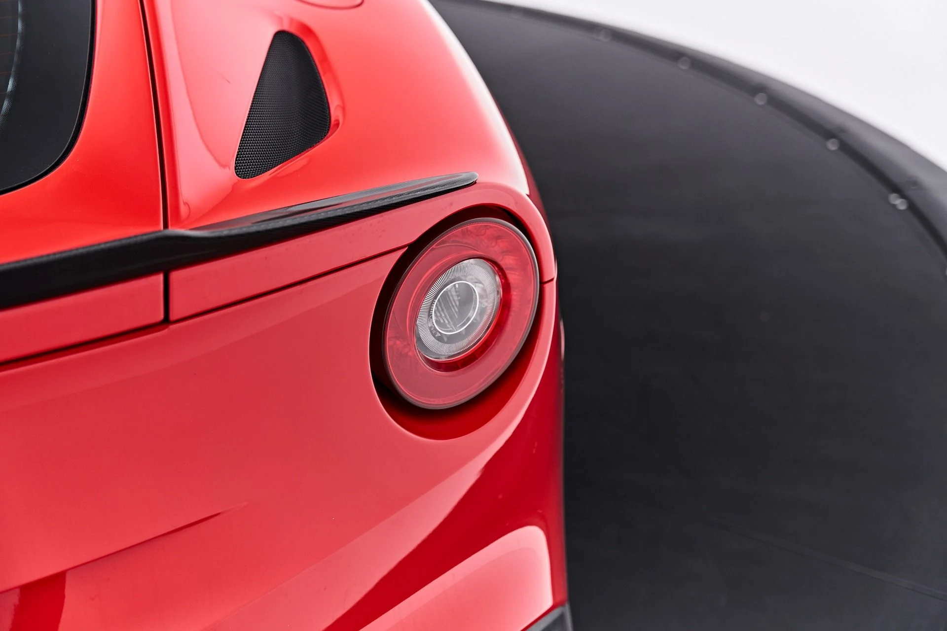 mph035_3099253558_Used_2014_Ferrari_F12_Berlinetta_1785289792_263f87c56e