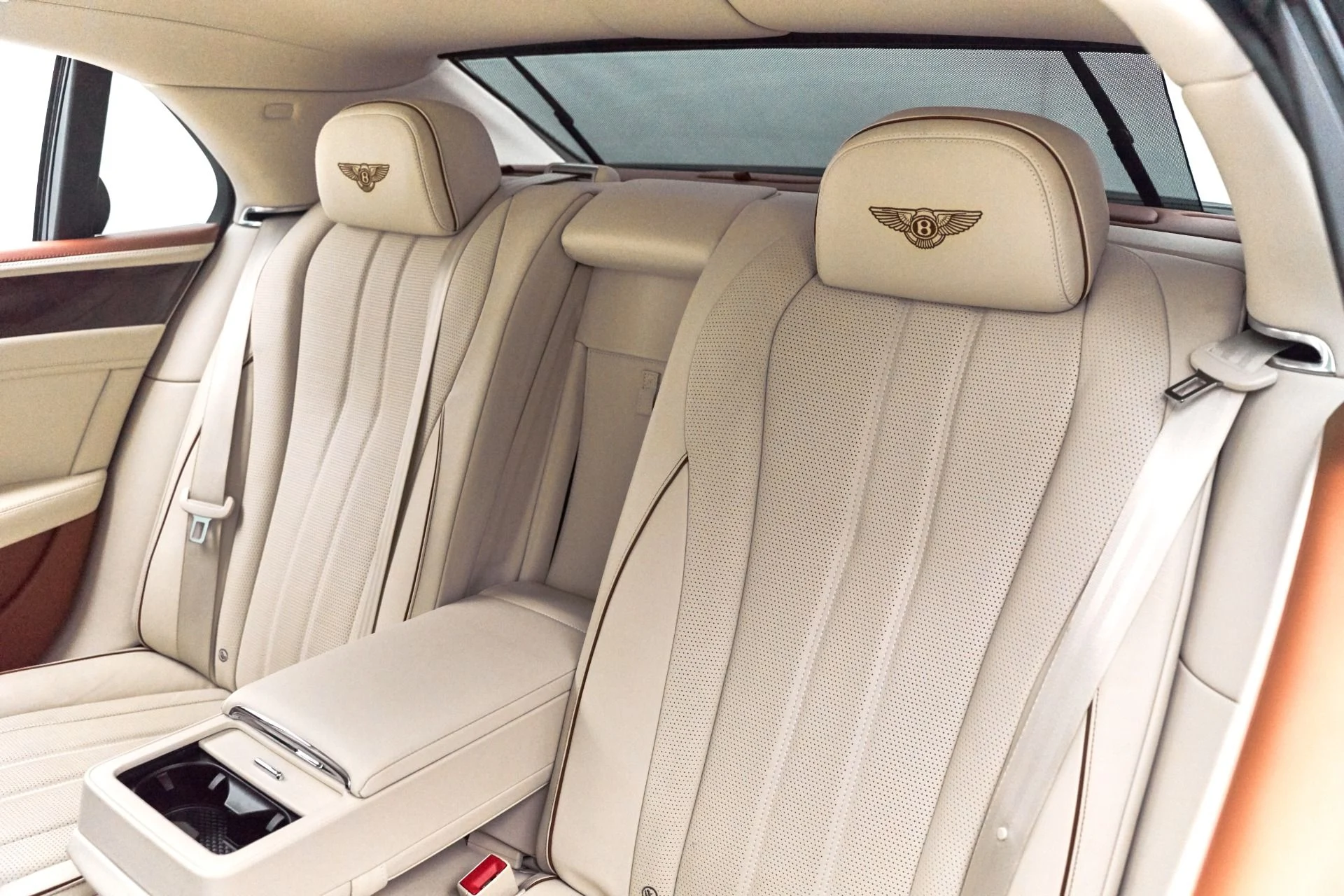 mph035_3134111785_Used_2015_Bentley_Flying_Spur_V8_1615575185_b9b158c19f
