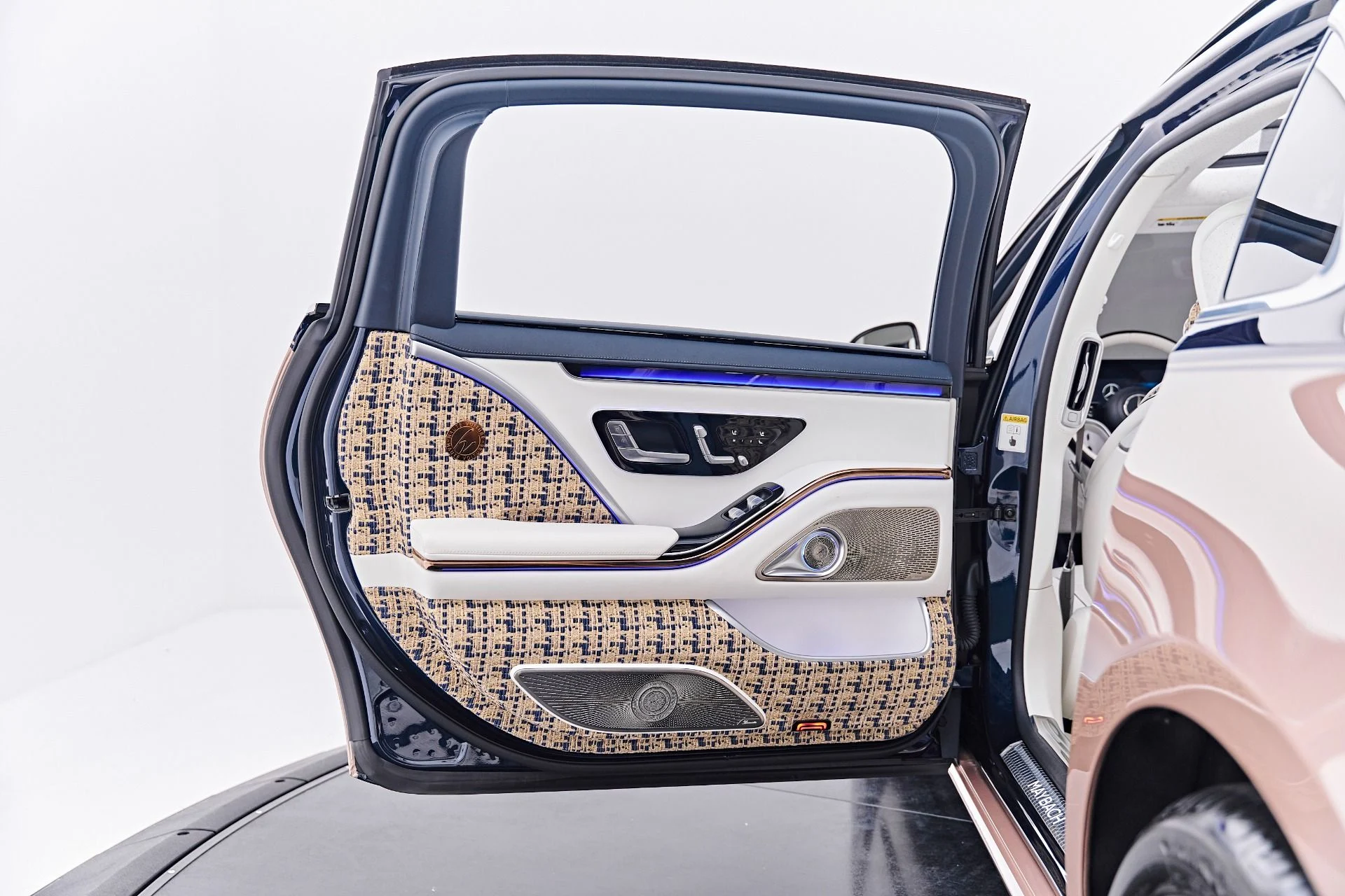 mph035_3134825895_Used_2023_Mercedes_Benz_S_Class_Maybach_S_680_1790209096_1235e173c7