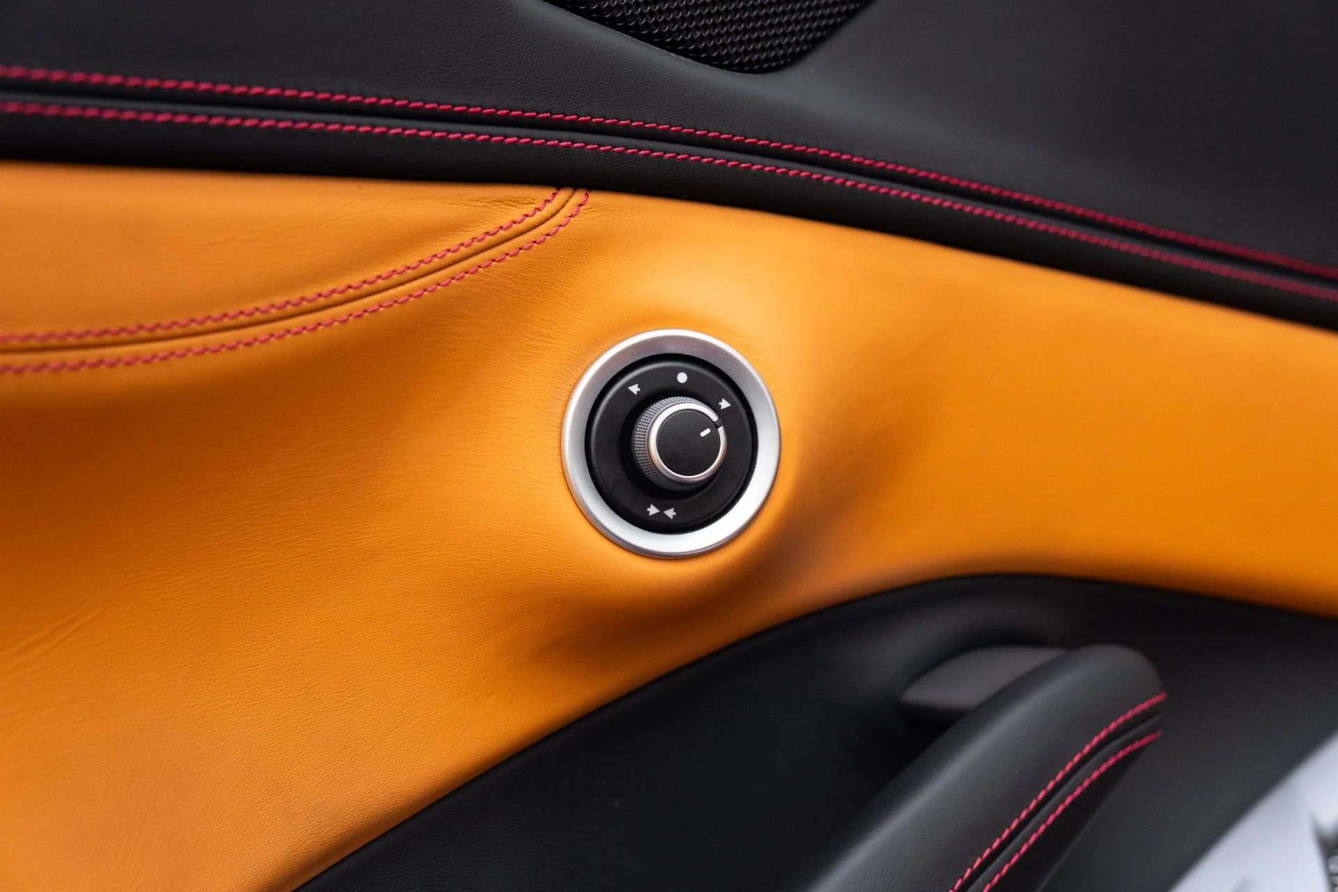 mph035_3135484438_Used_2019_Ferrari_Portofino_1779385815_b09b99a381
