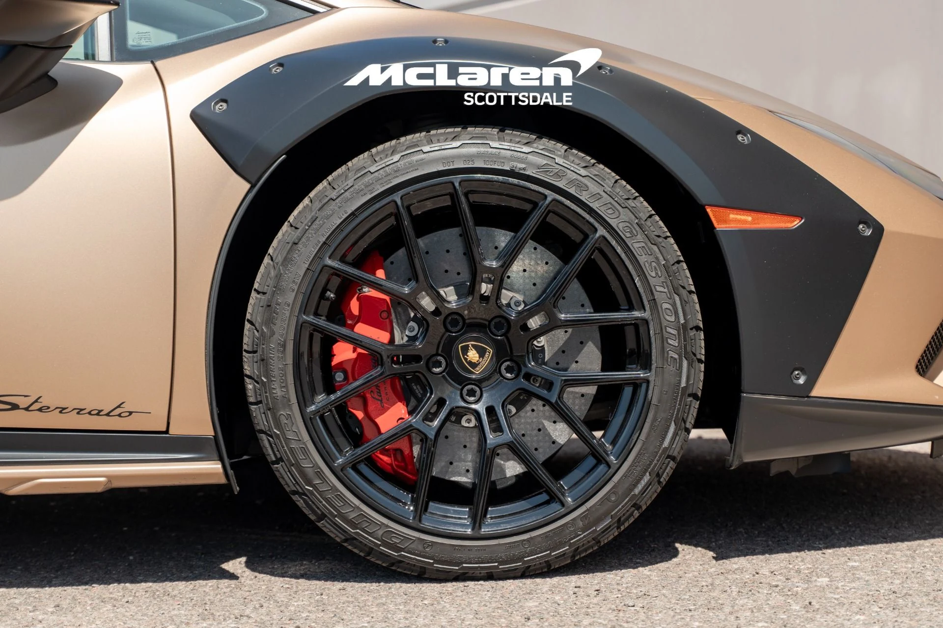 mph035_3141509256_Used_2024_LAMBORGHINI_HURACAN_STERRATO_Sterrato_1785521647_312b75d6d4