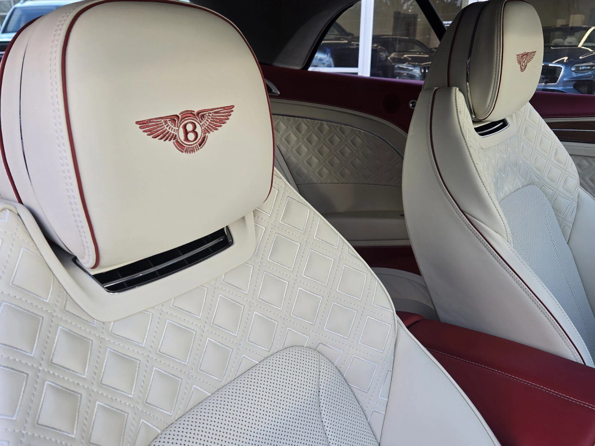 mph035_3148053137_e9817154a0b5853e4e616f904b7e5235x_cda5924a8e