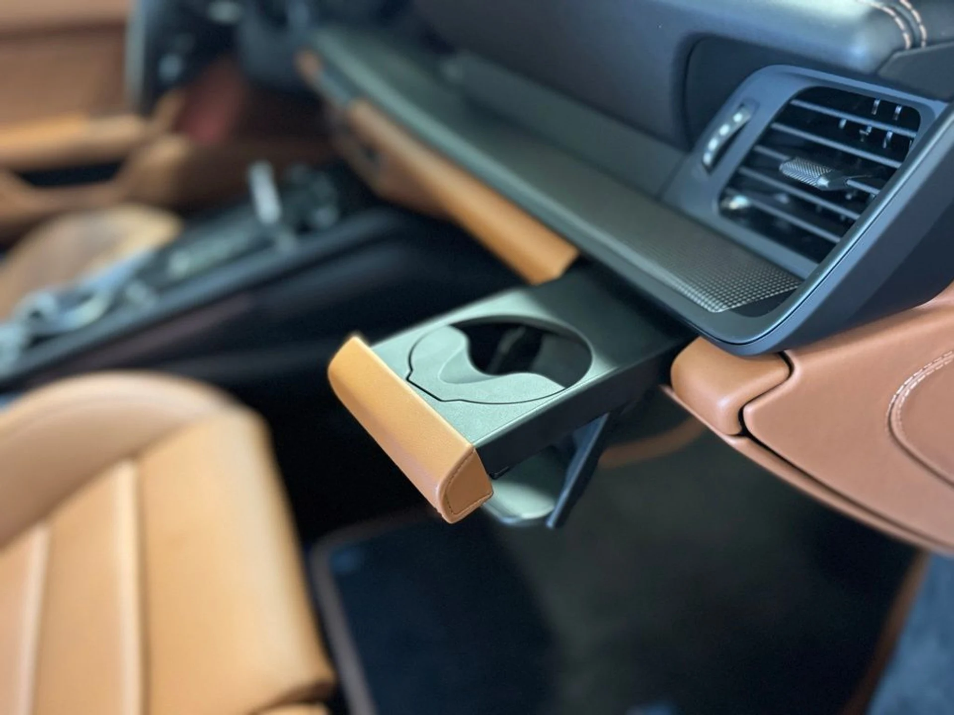 mph035_316424084_cee399c6a8fda743410b909f47c30479x_940592bb6a